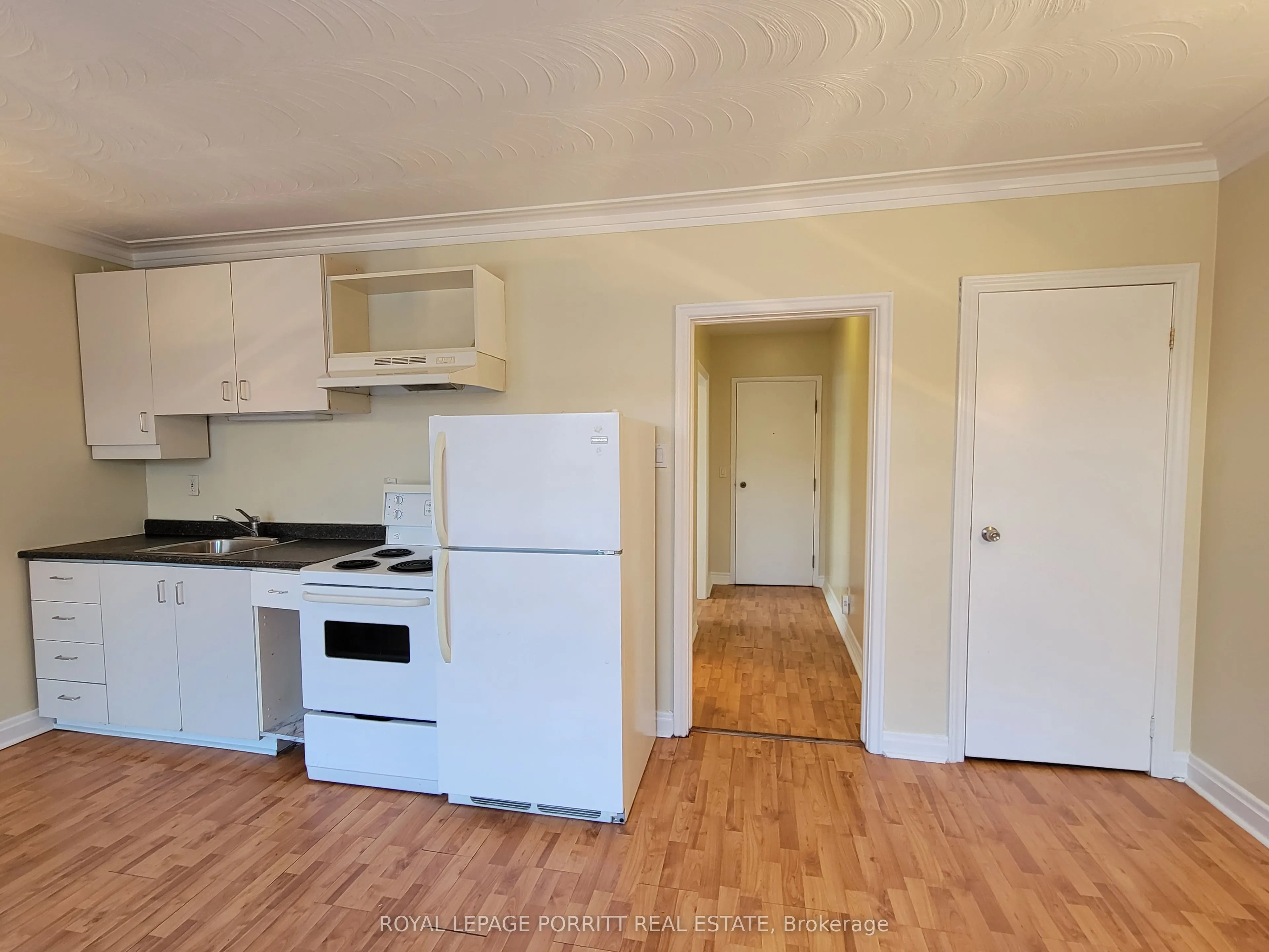 3295 Lake Shore Boulevard W #A