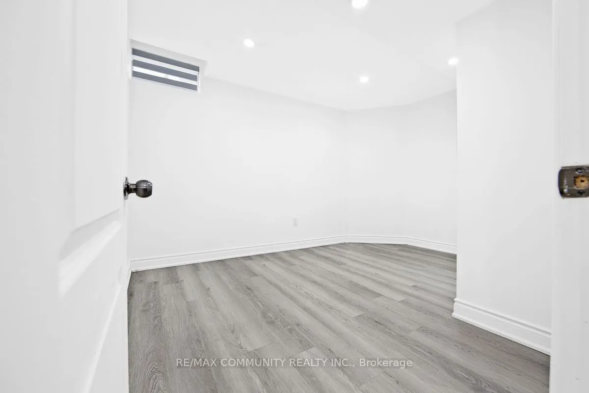 64 Fallstar Crescent #Bsmt