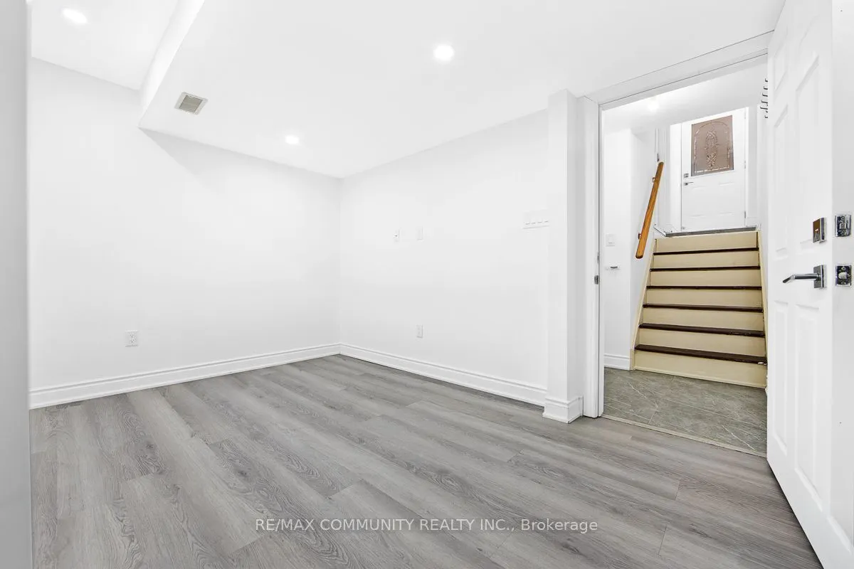 64 Fallstar Crescent #Bsmt