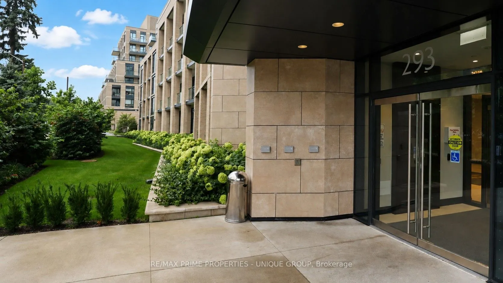 293 The Kingsway #412