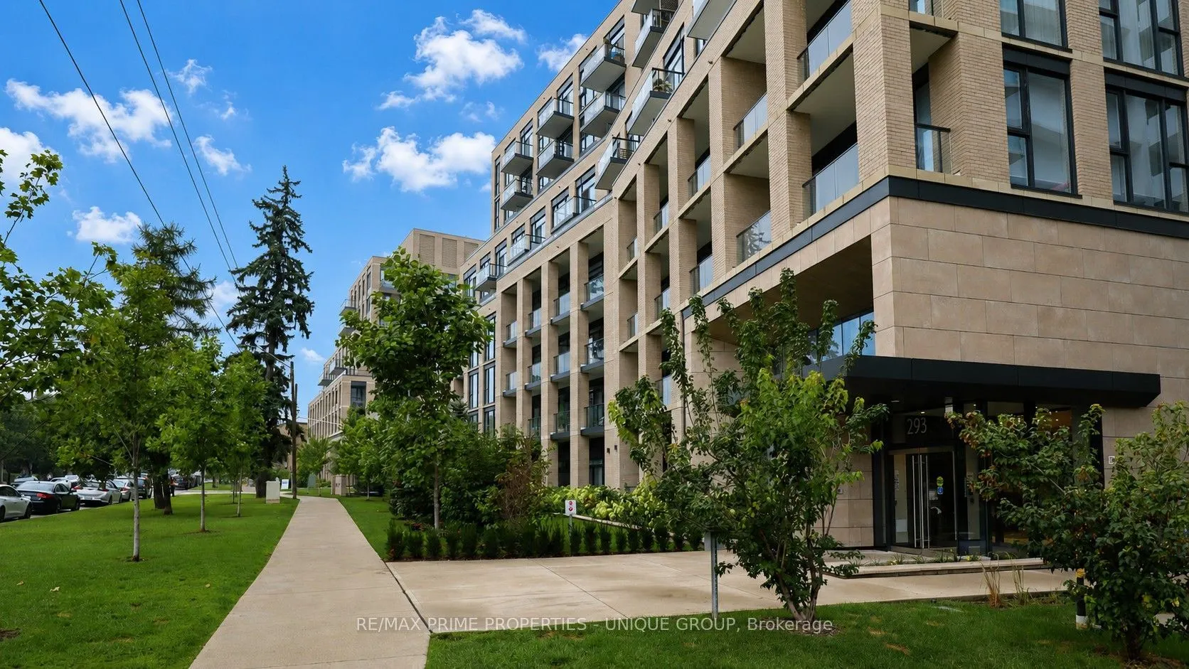 293 The Kingsway #412