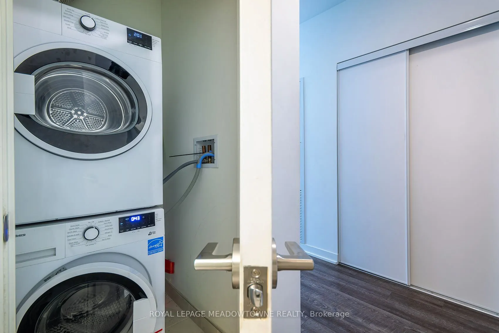 1808 St. Clair Avenue W #712