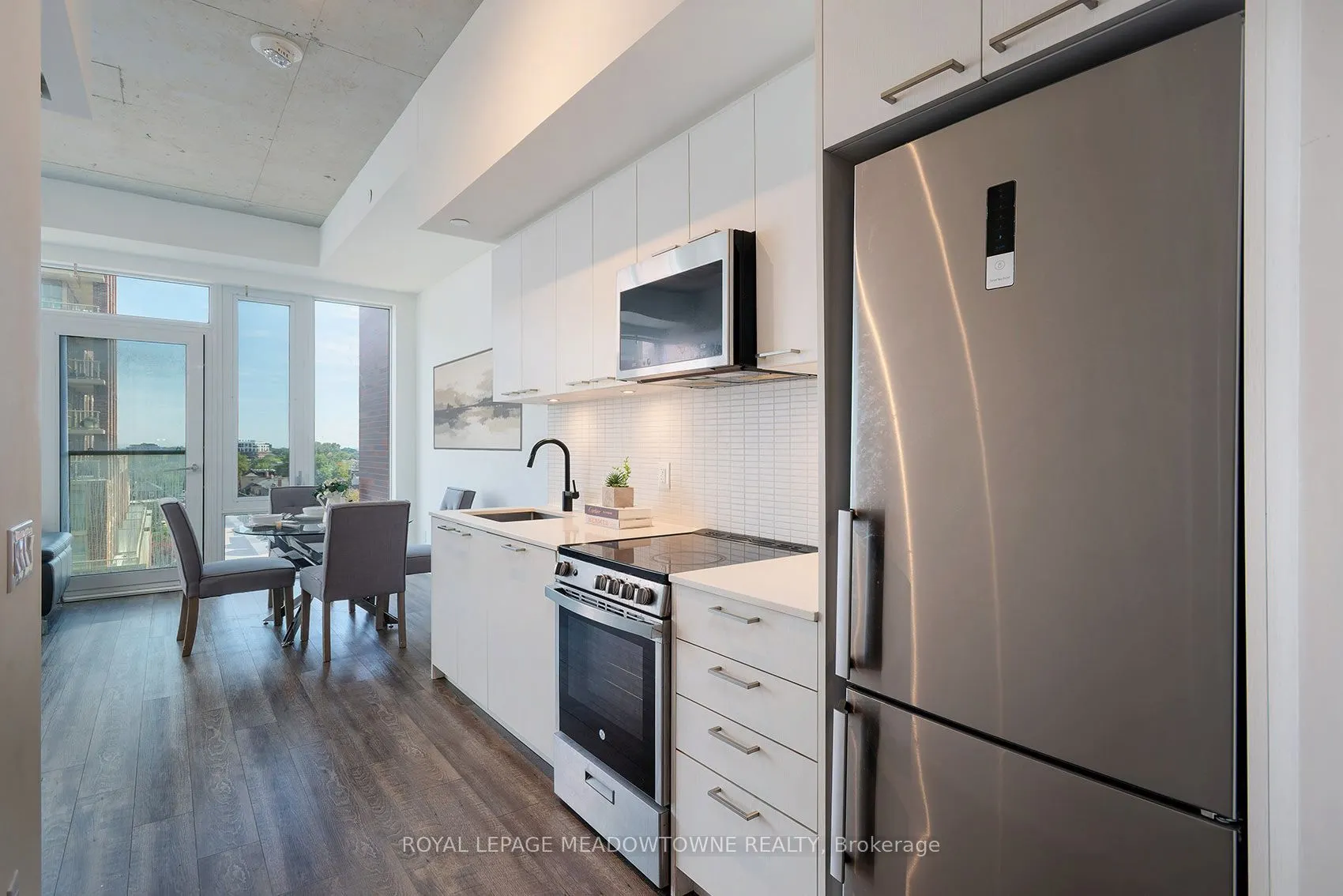 1808 St. Clair Avenue W #712