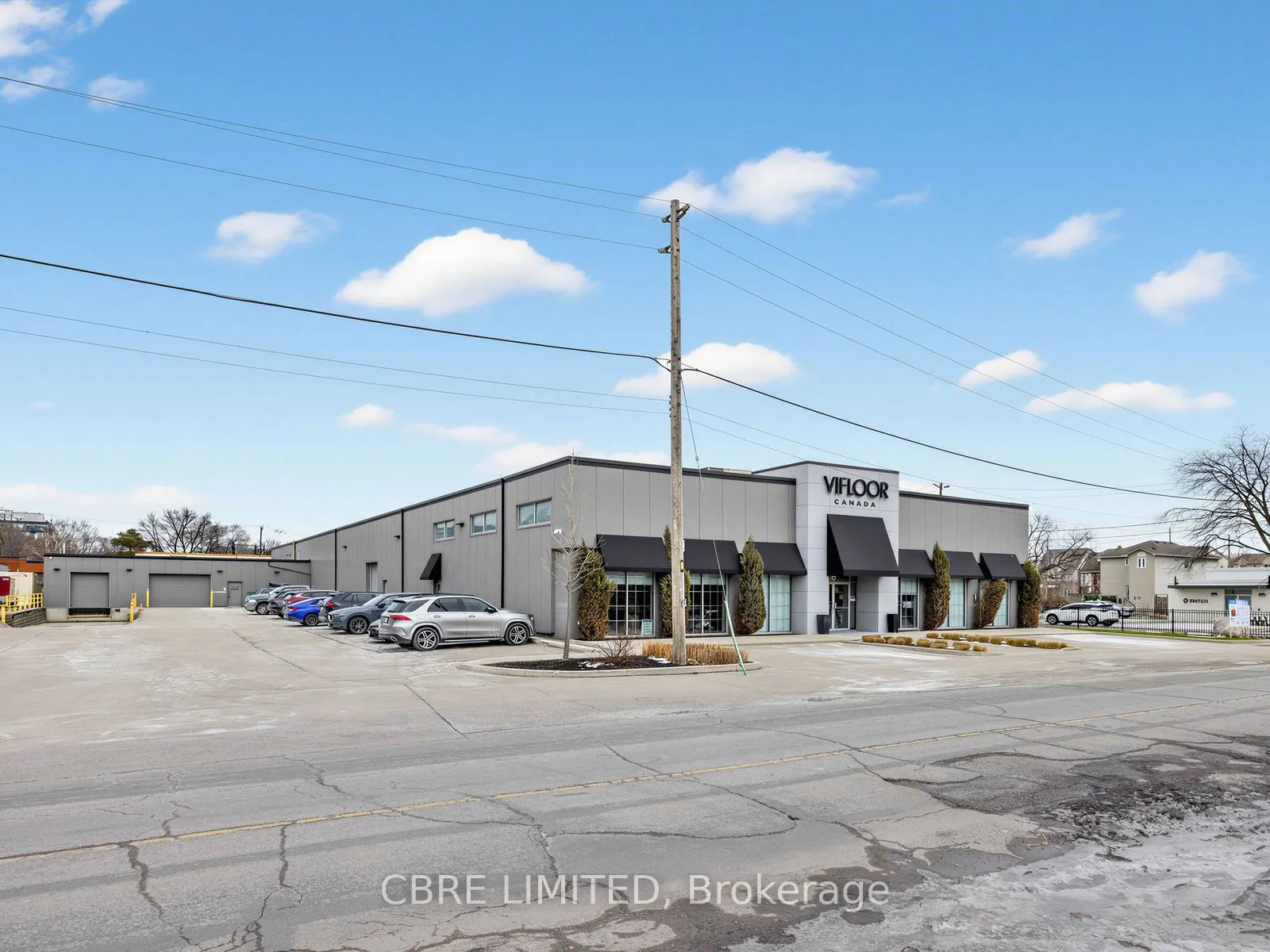 10 Queen Elizabeth Boulevard #Unit 1