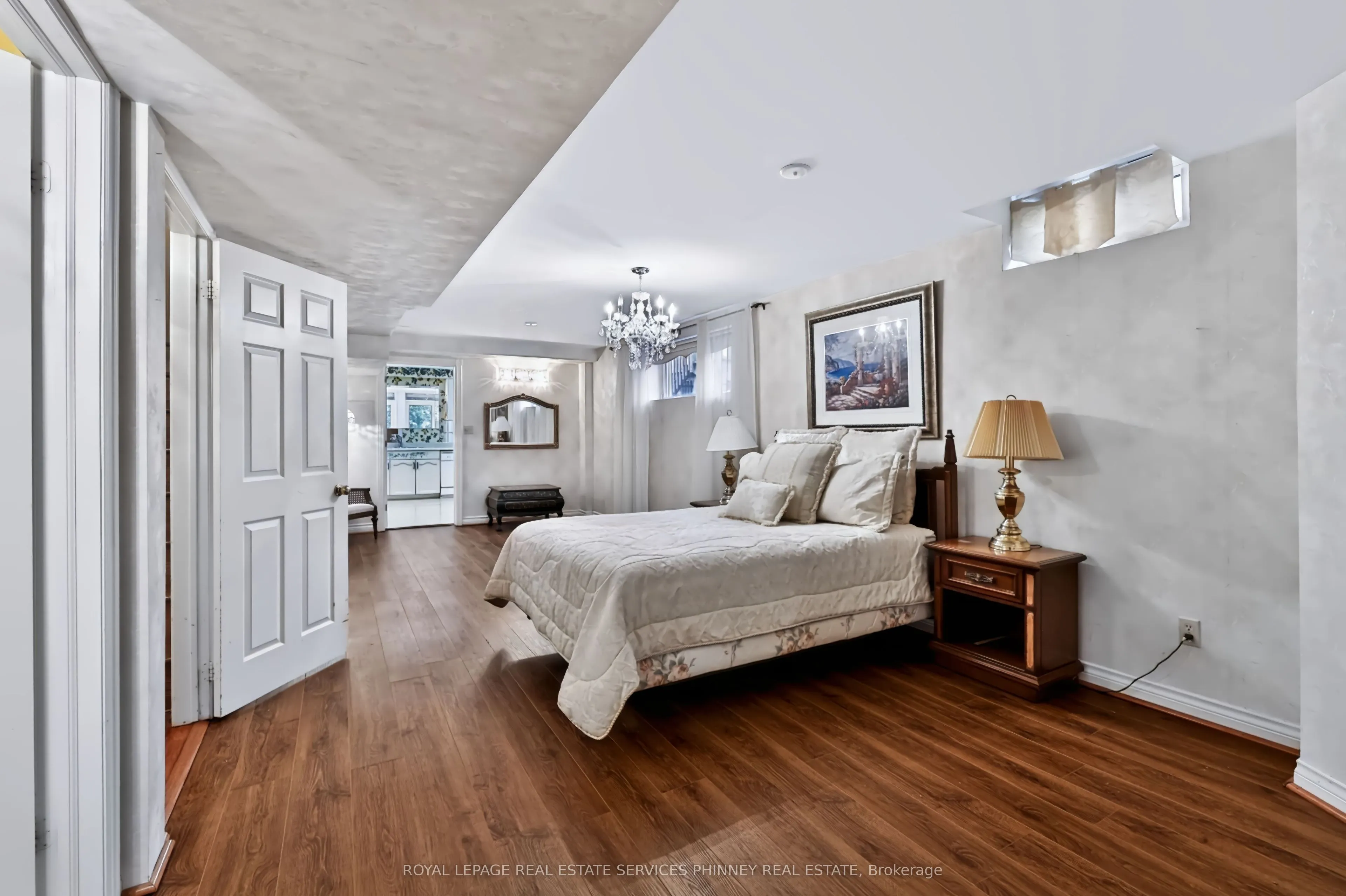 6036 St. Ives Way