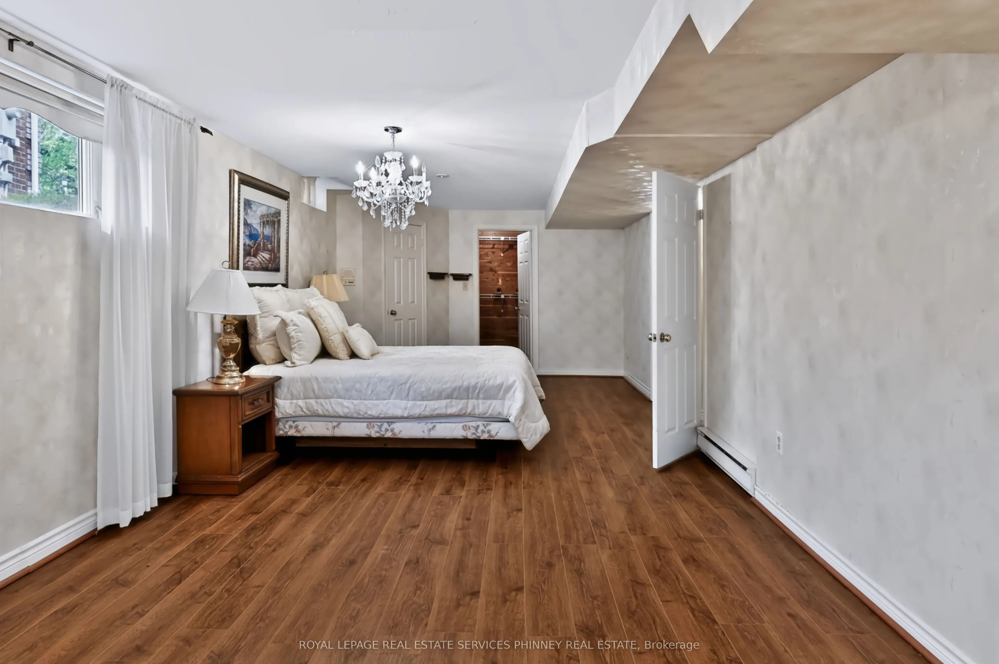 6036 St. Ives Way