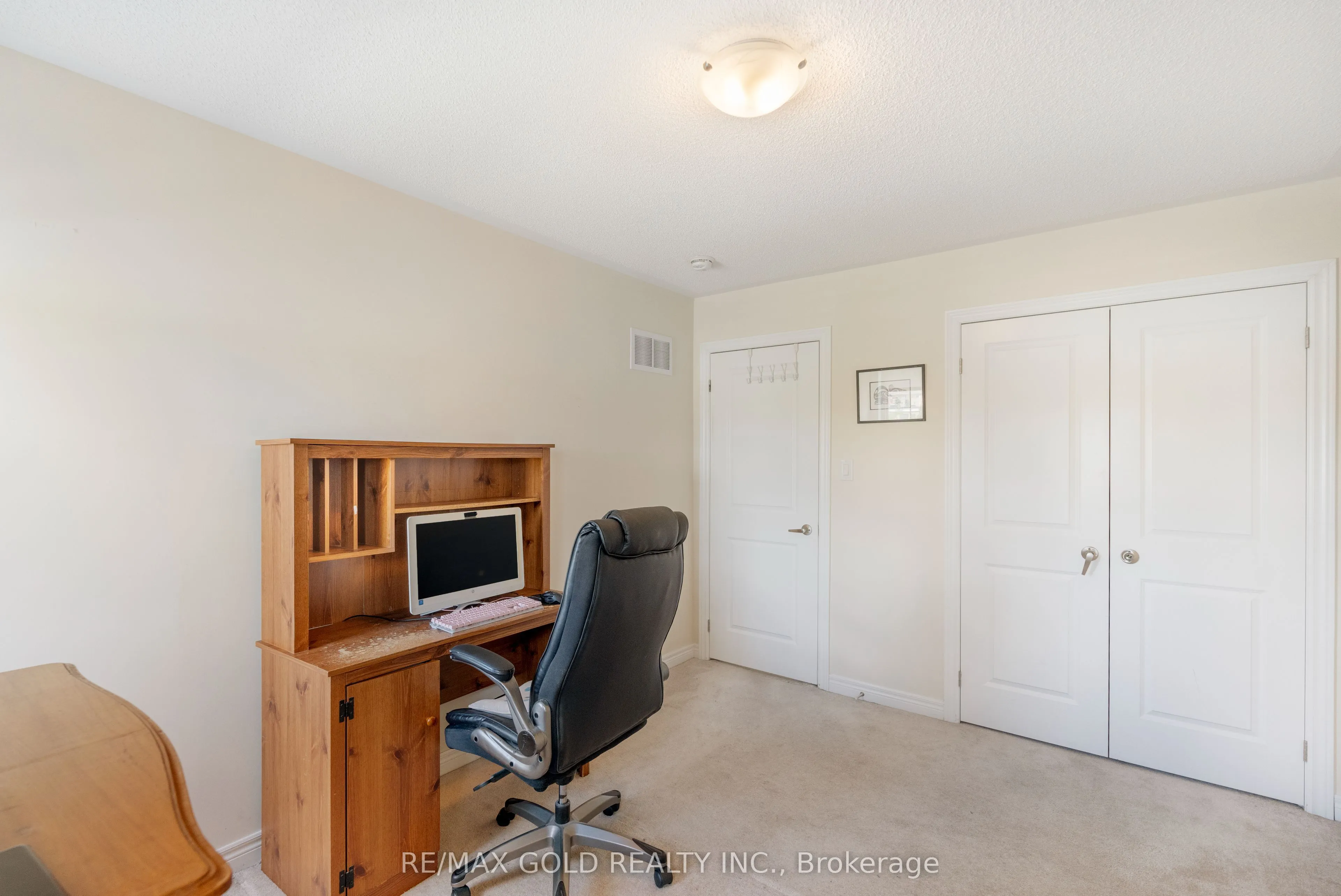 15 Antibes Drive