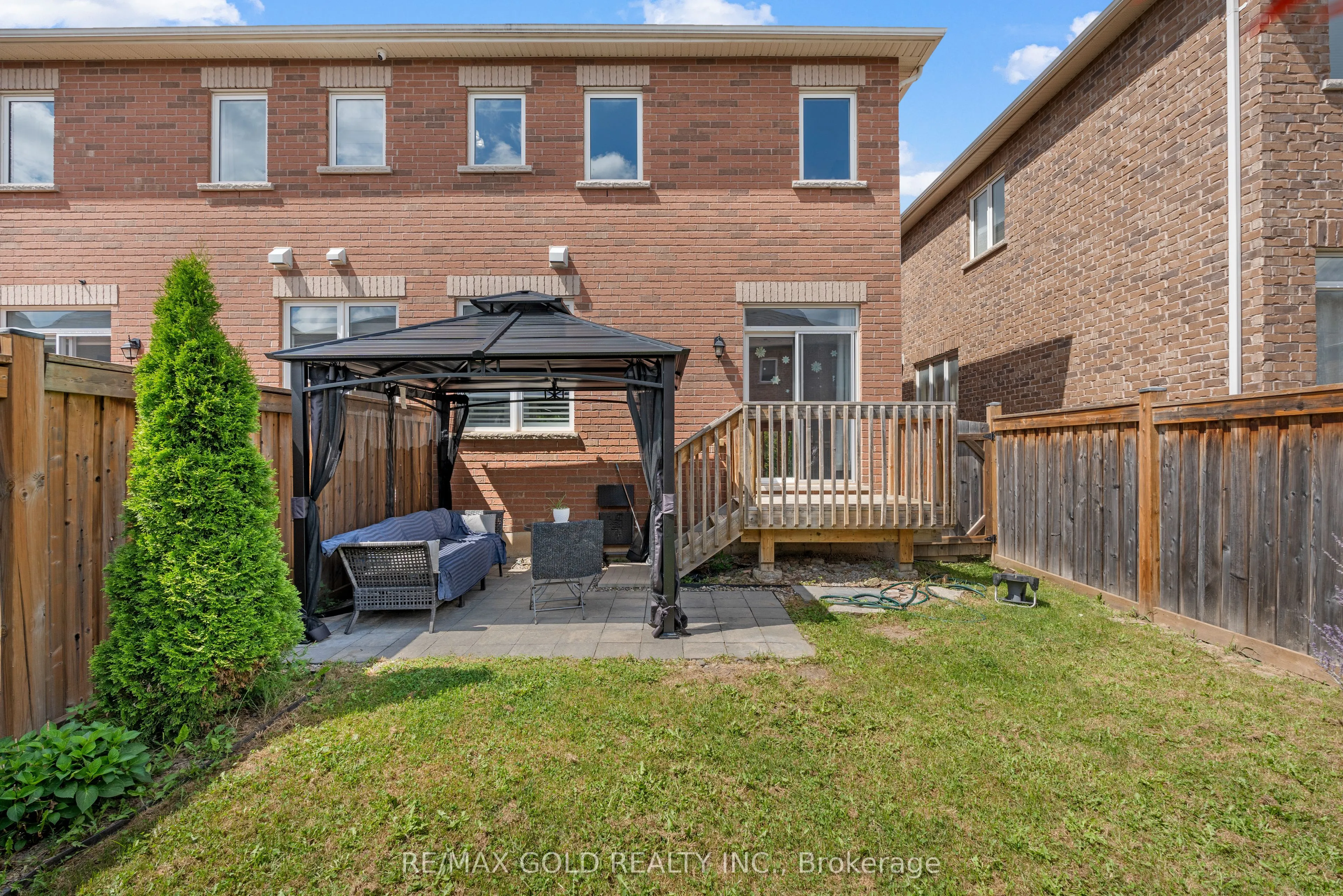 15 Antibes Drive