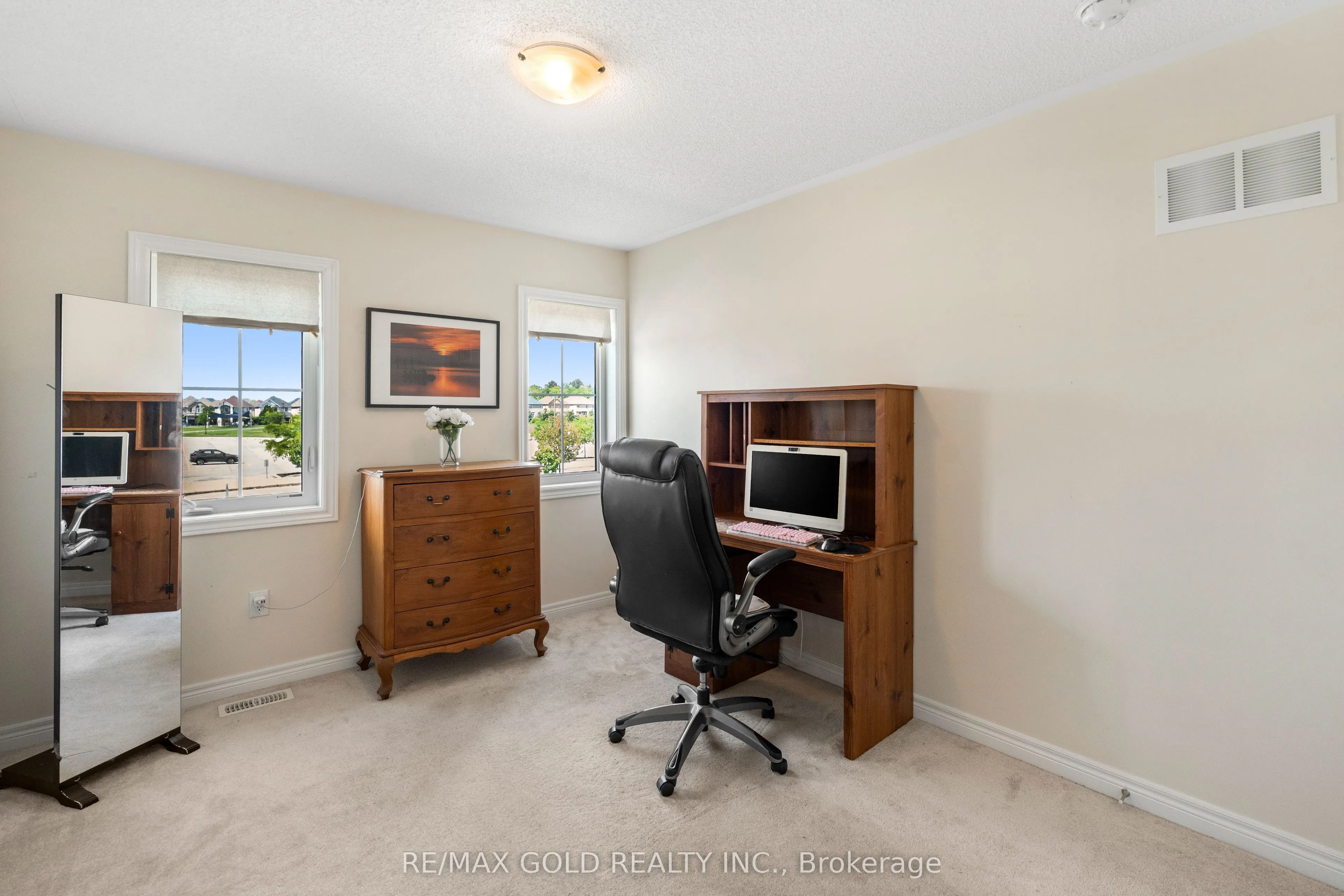 15 Antibes Drive
