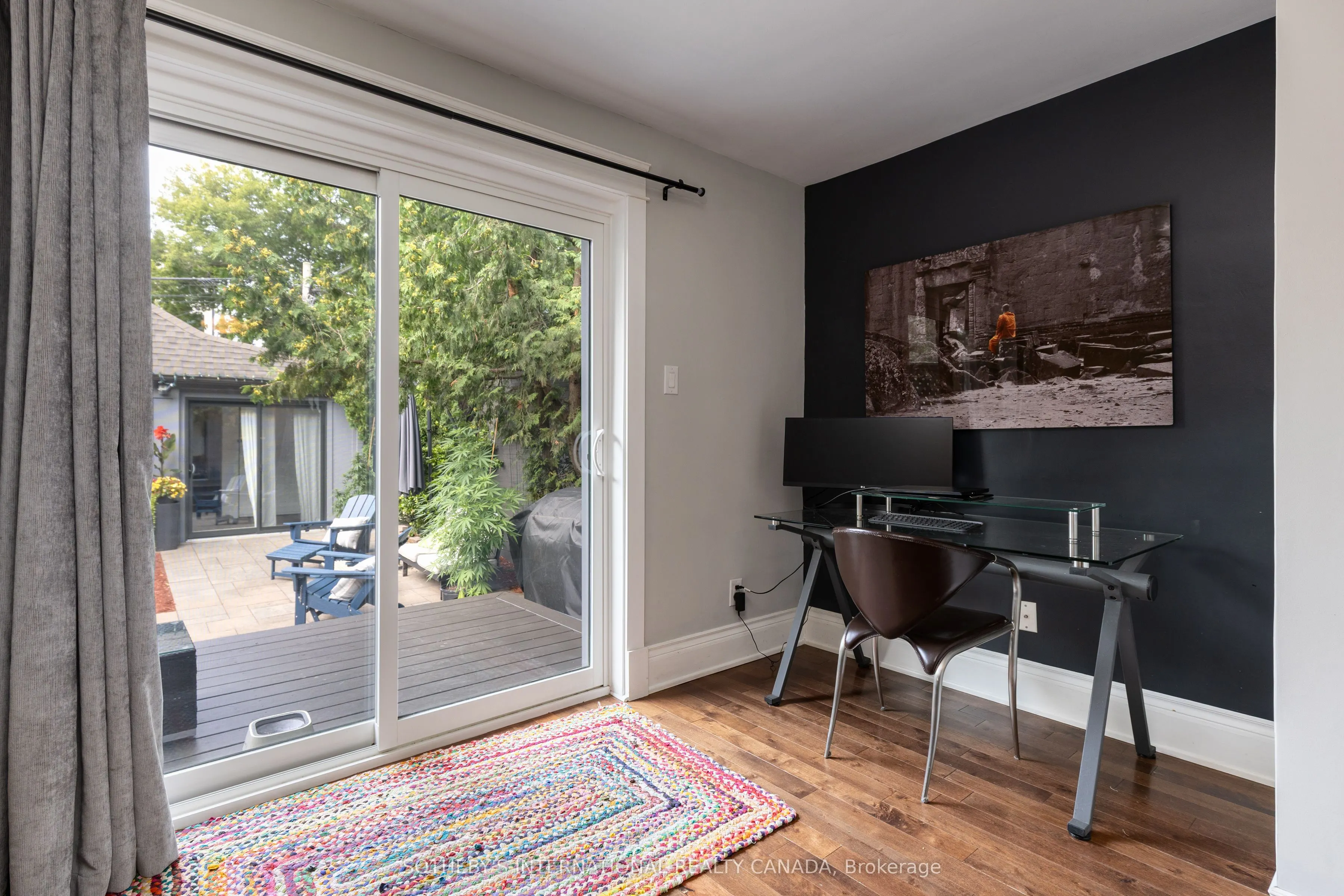2 Rexford Road