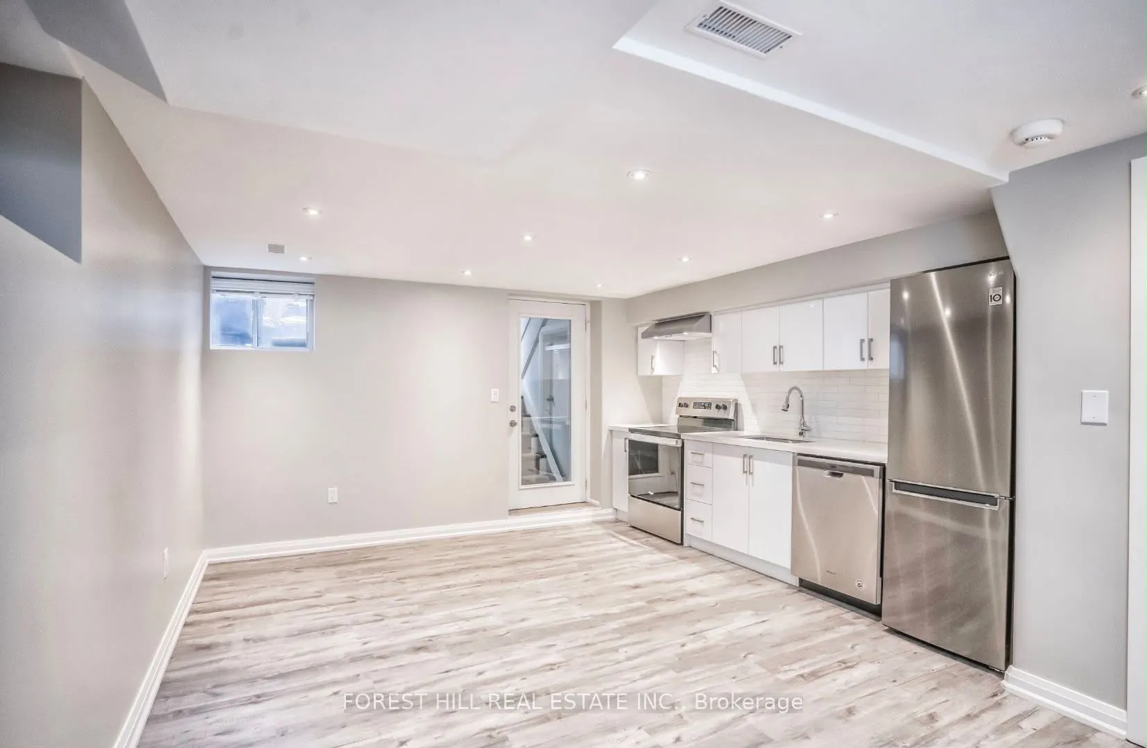 34 Kenneth Avenue #Bsmt