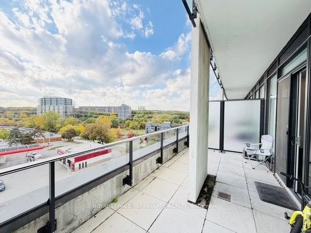 4208 Dundas Street W #610