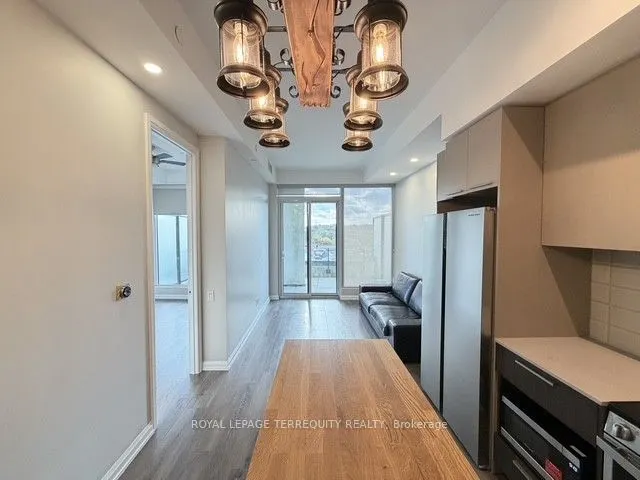4208 Dundas Street W #610