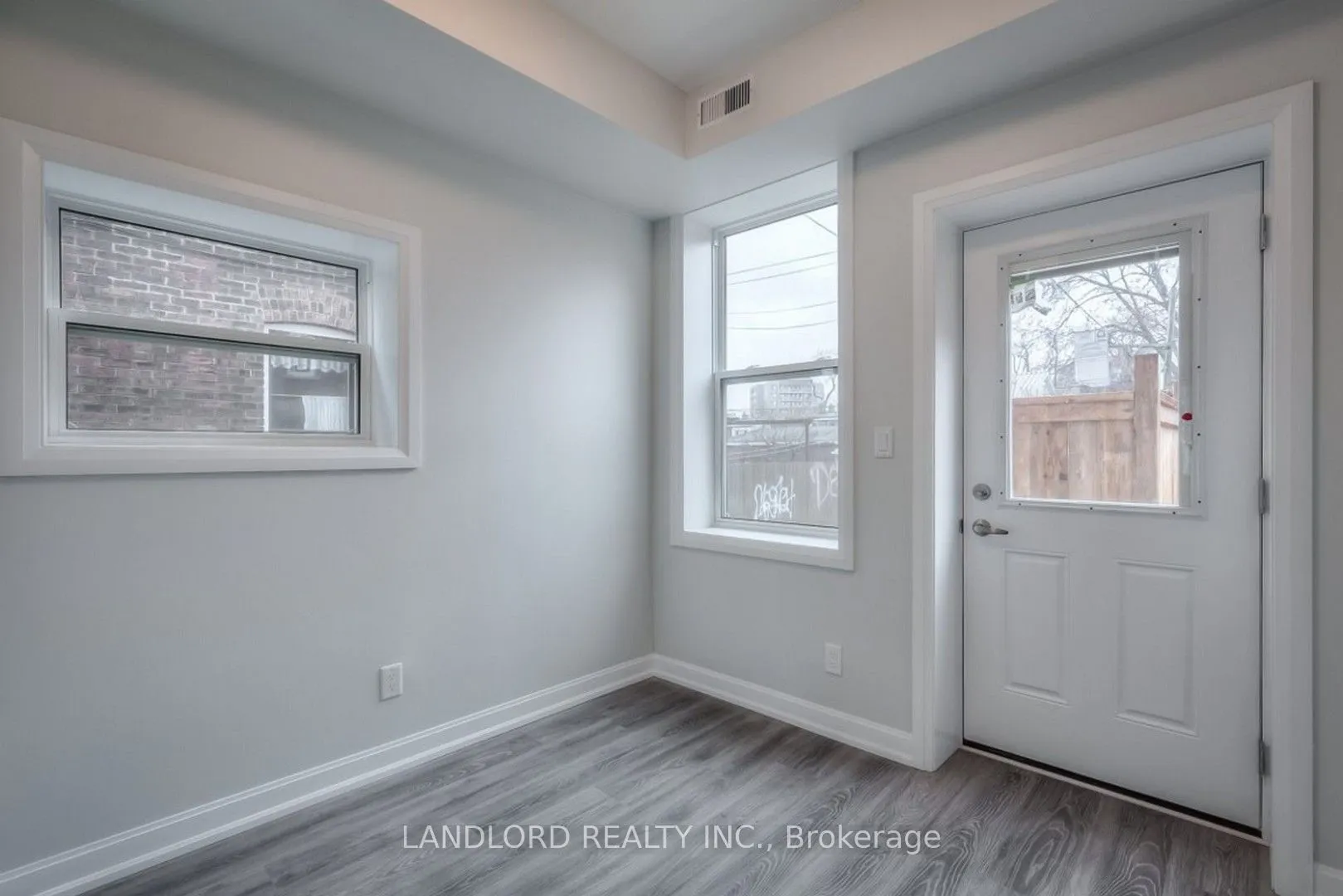 82 Parkway Avenue