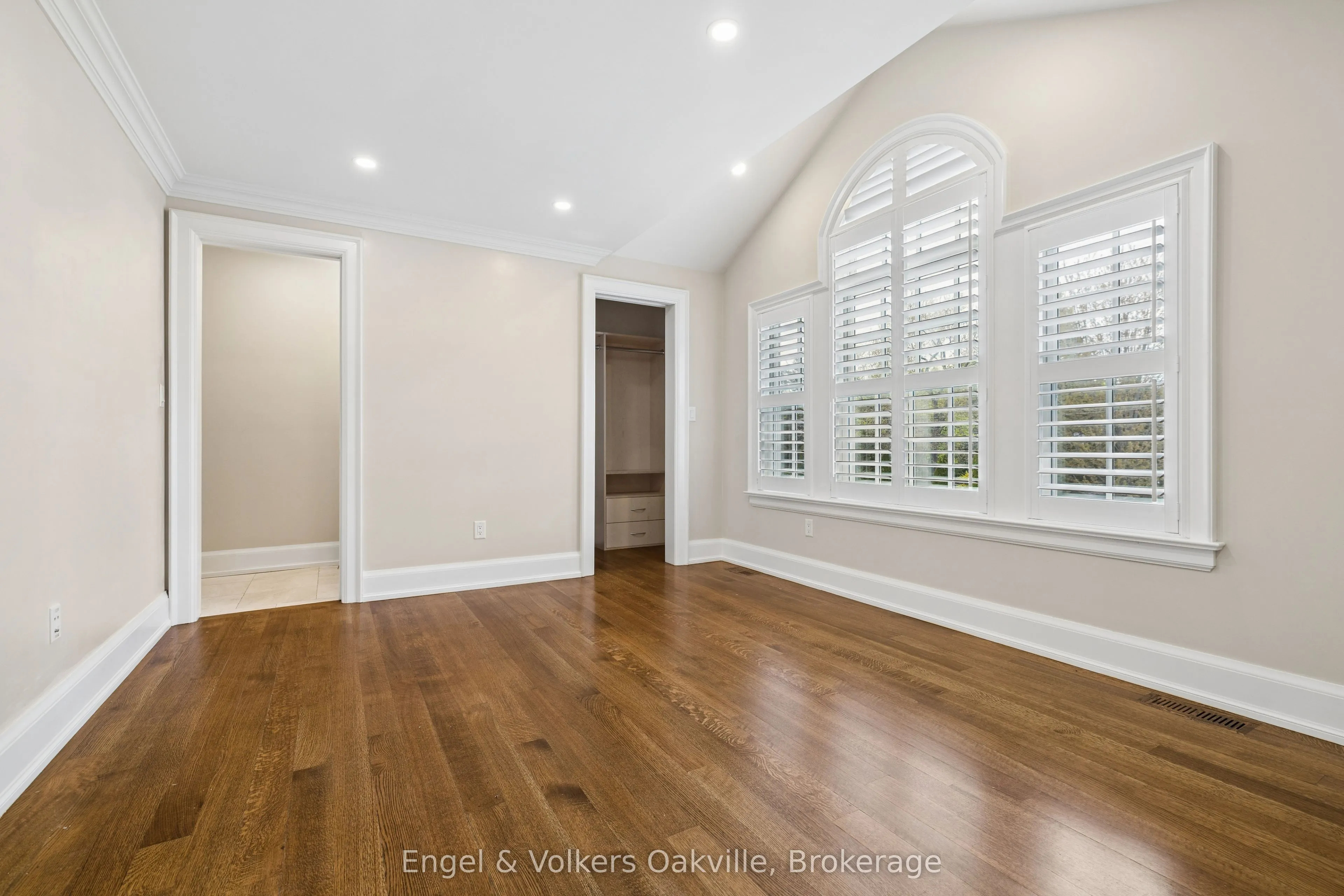 1182 Streambank Drive