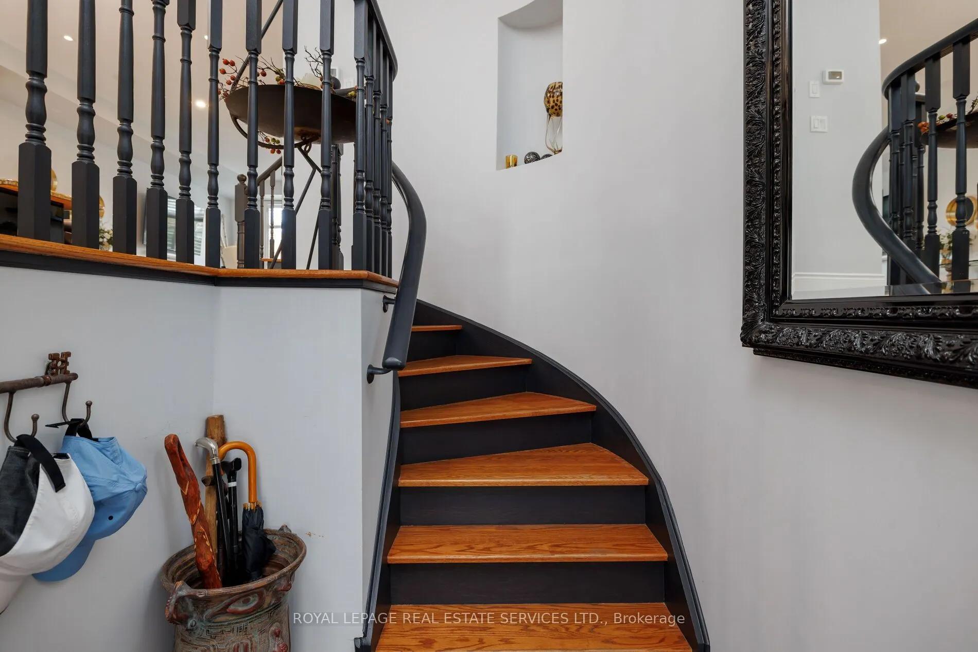 120 Bronte Road #7