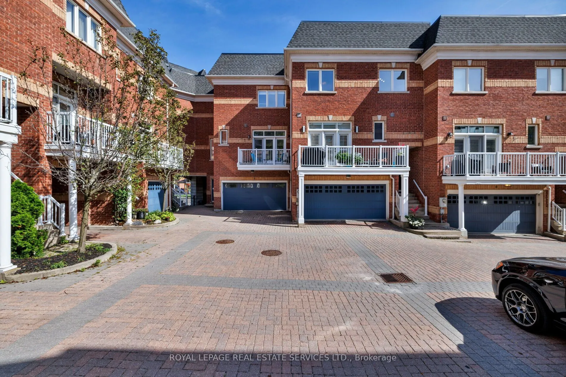 120 Bronte Road #7