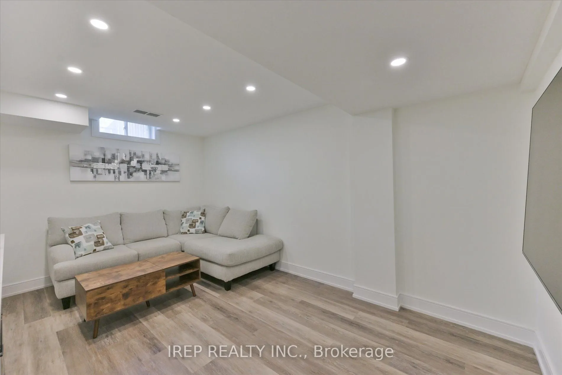 1055 Shawnmarr Road #43