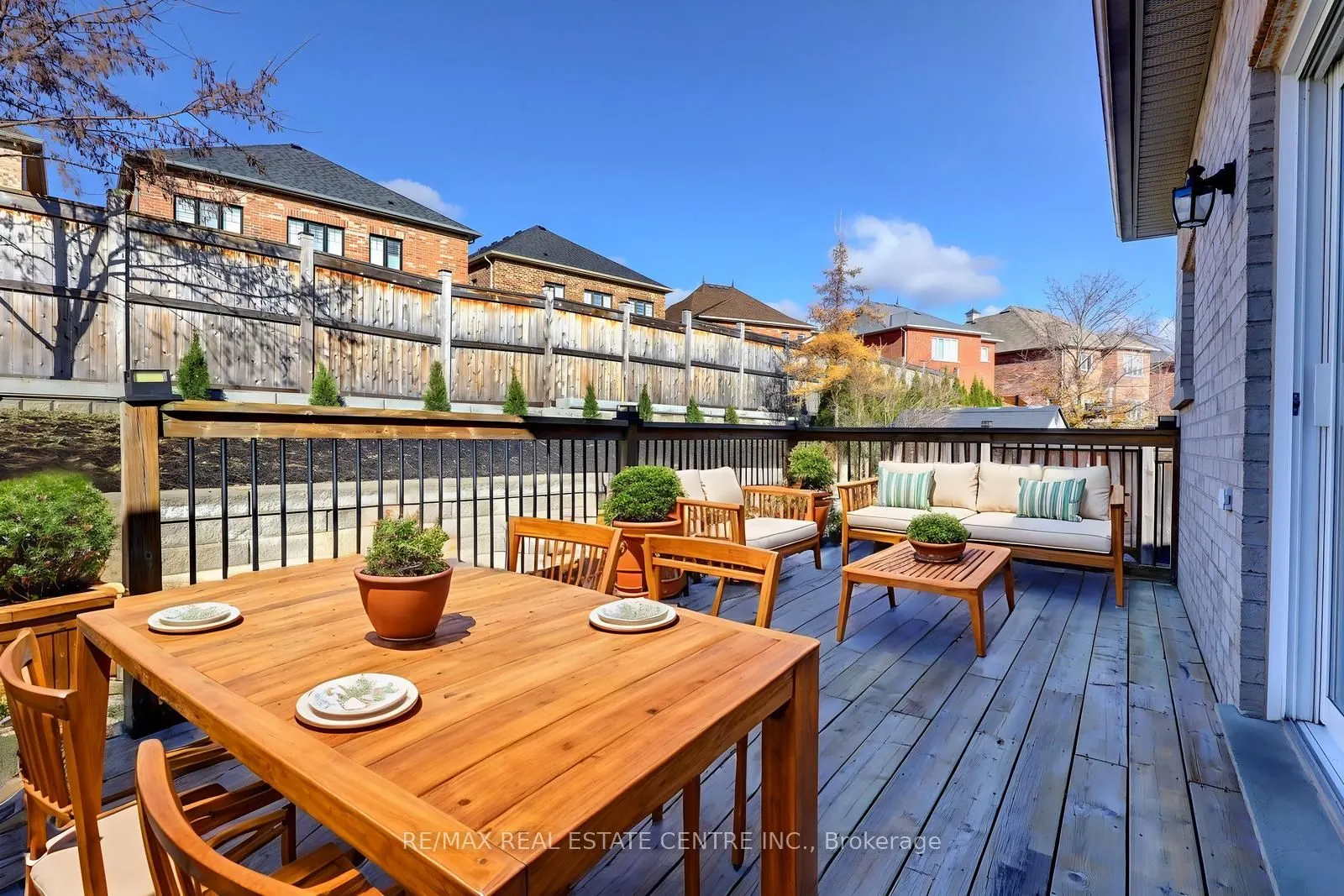 64 Meadowlark Drive