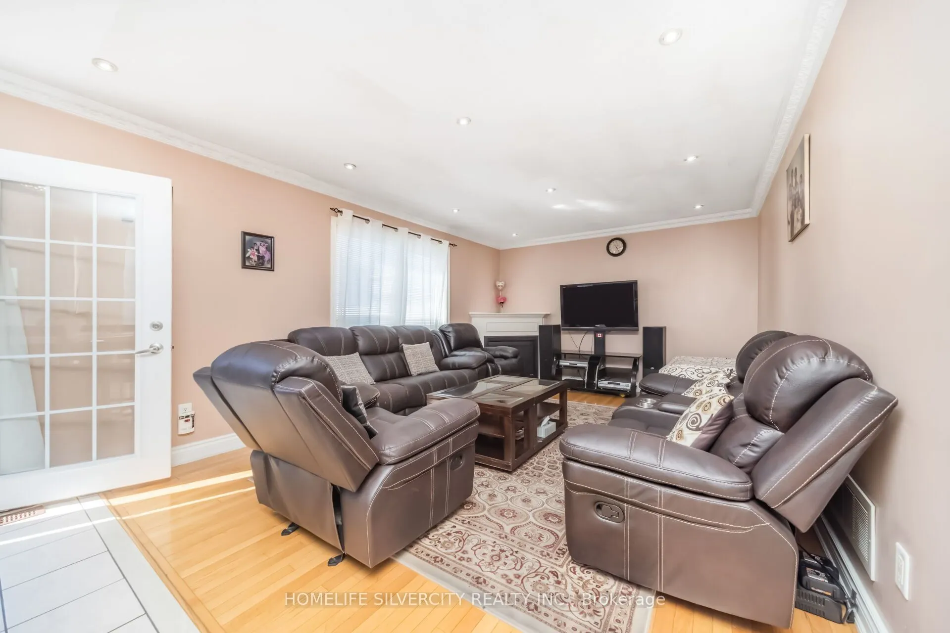 30 Fairhill Avenue