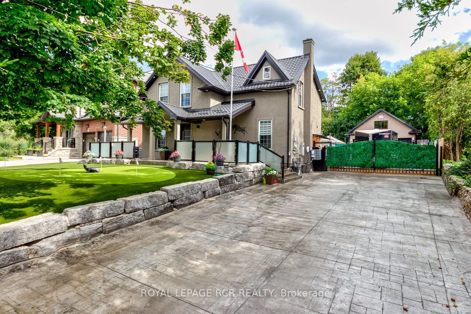 19 Birch Avenue