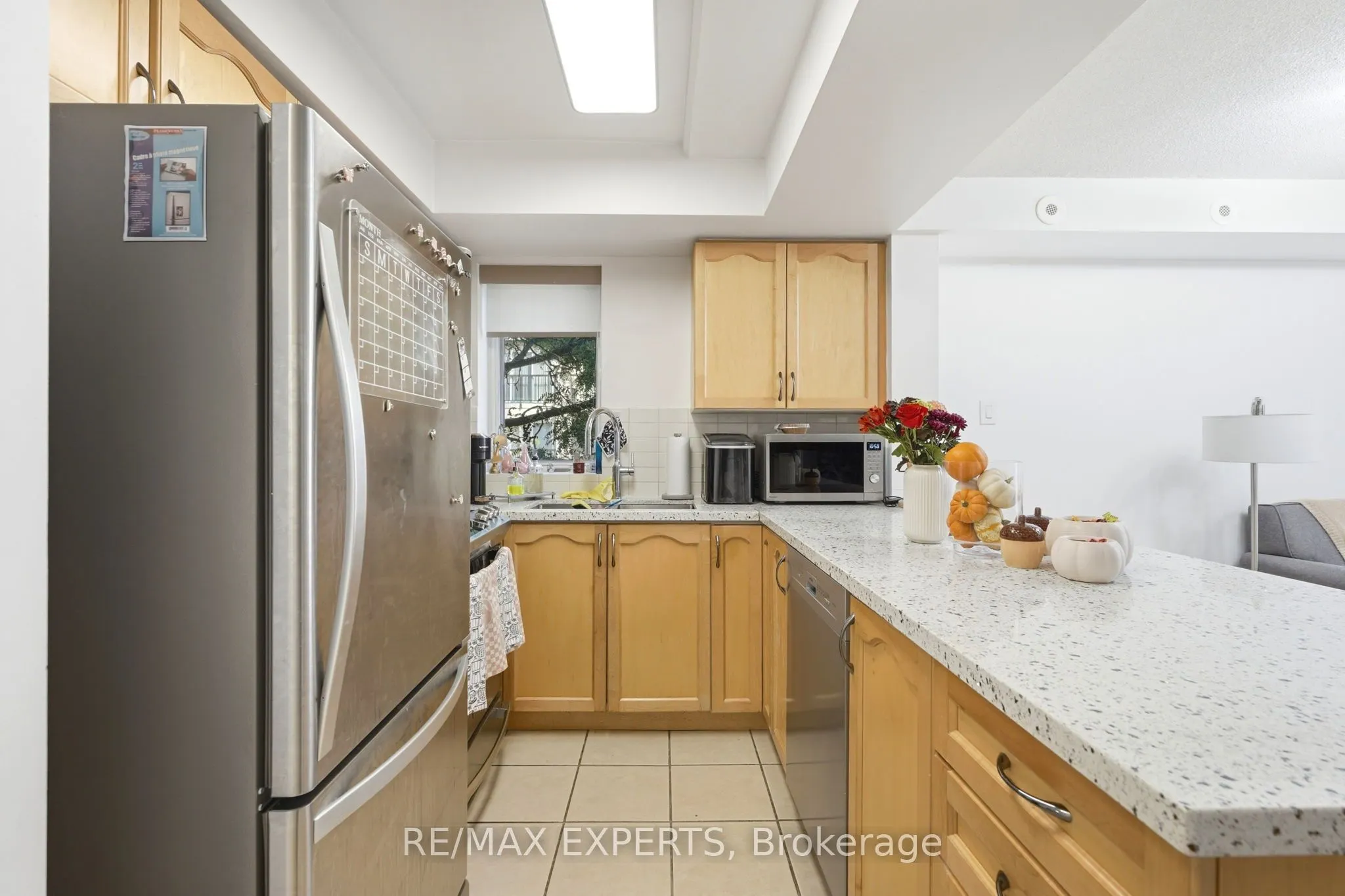 85 George Appleton Way #2025