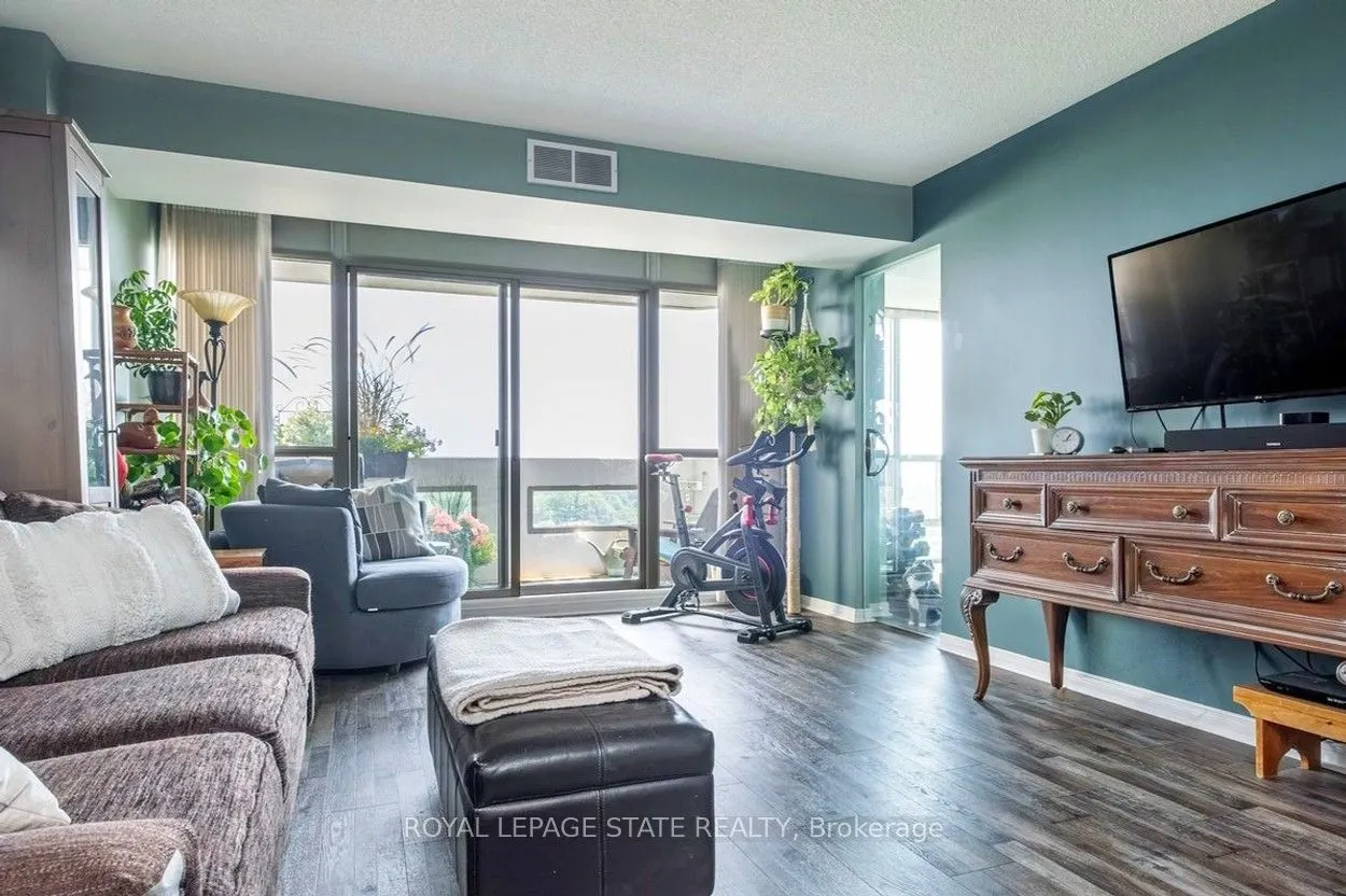 5080 Pinedale Avenue #1002