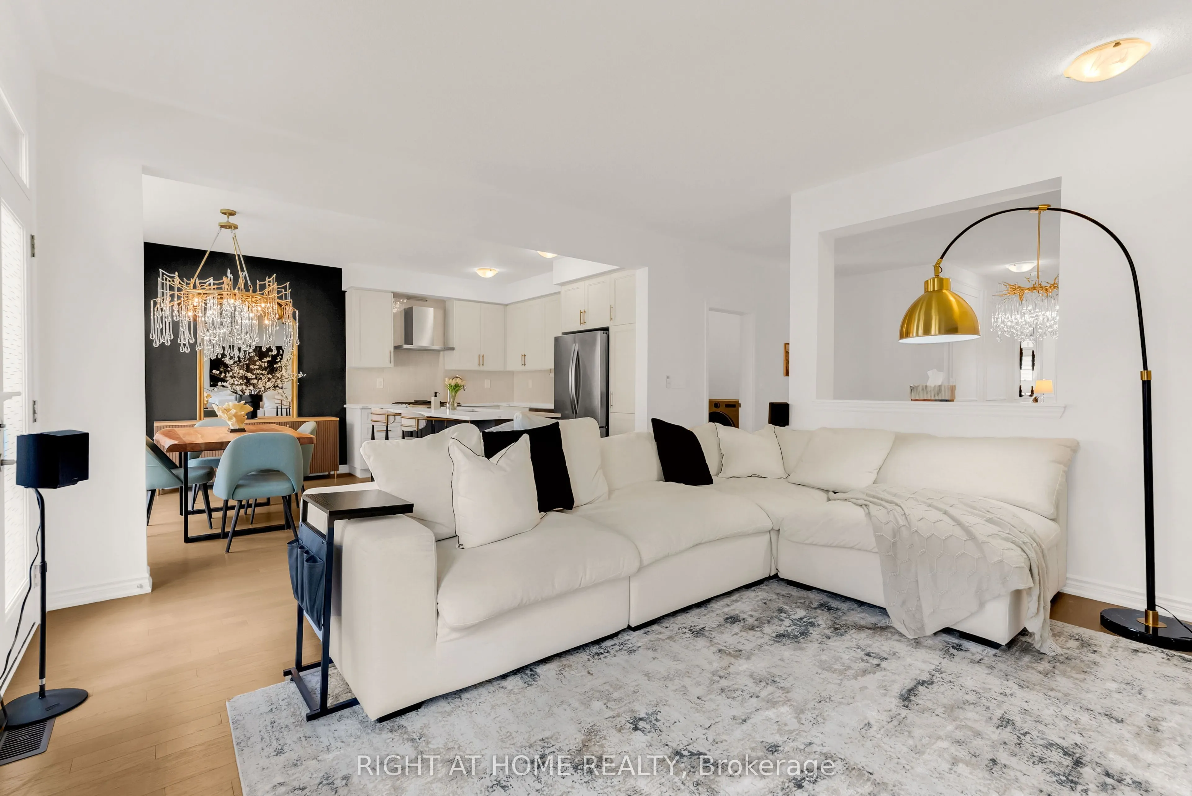 1544 Buttercup Court