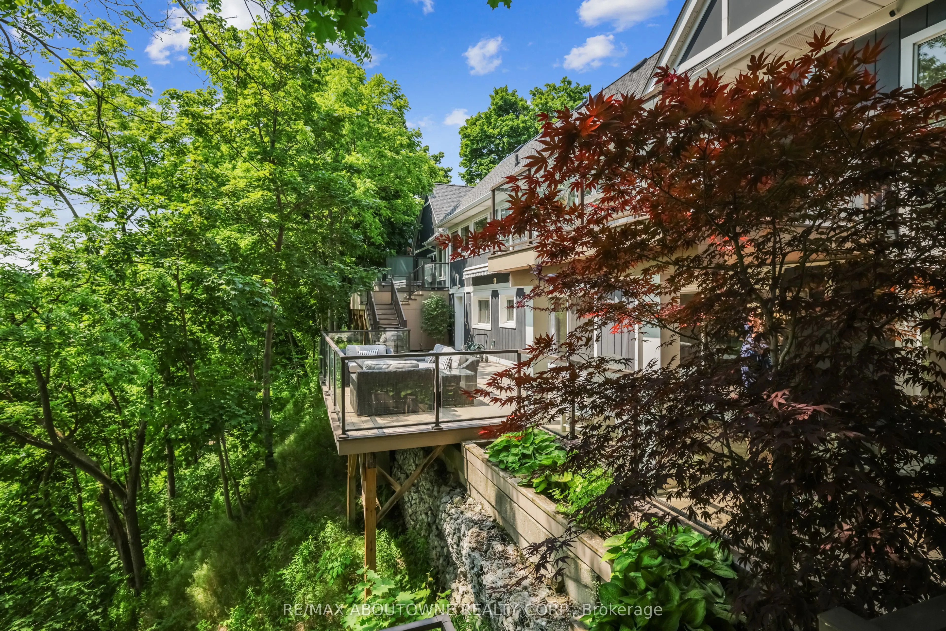 382 Trafalgar Road