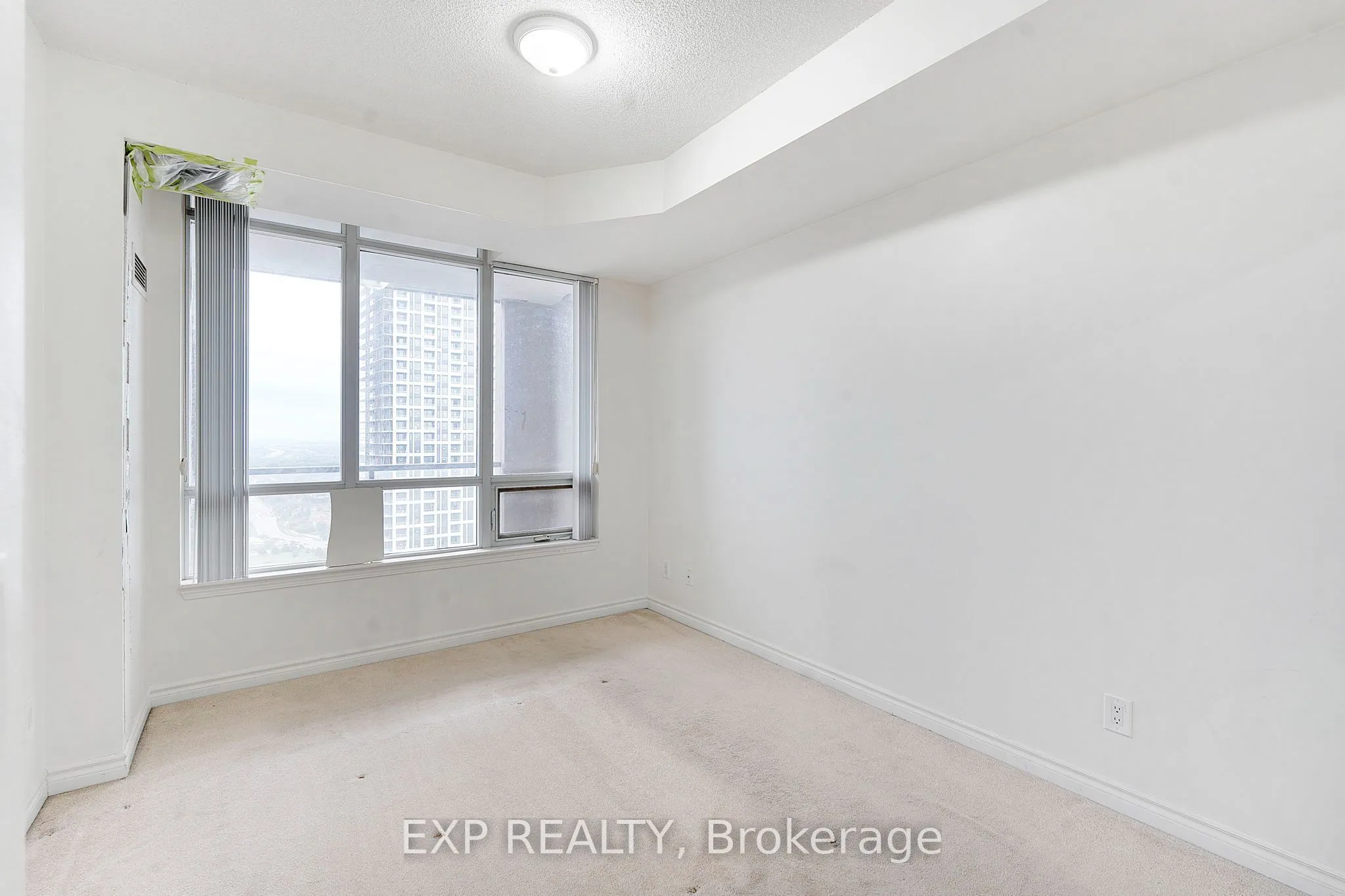 388 Prince Of Wales Drive #3003