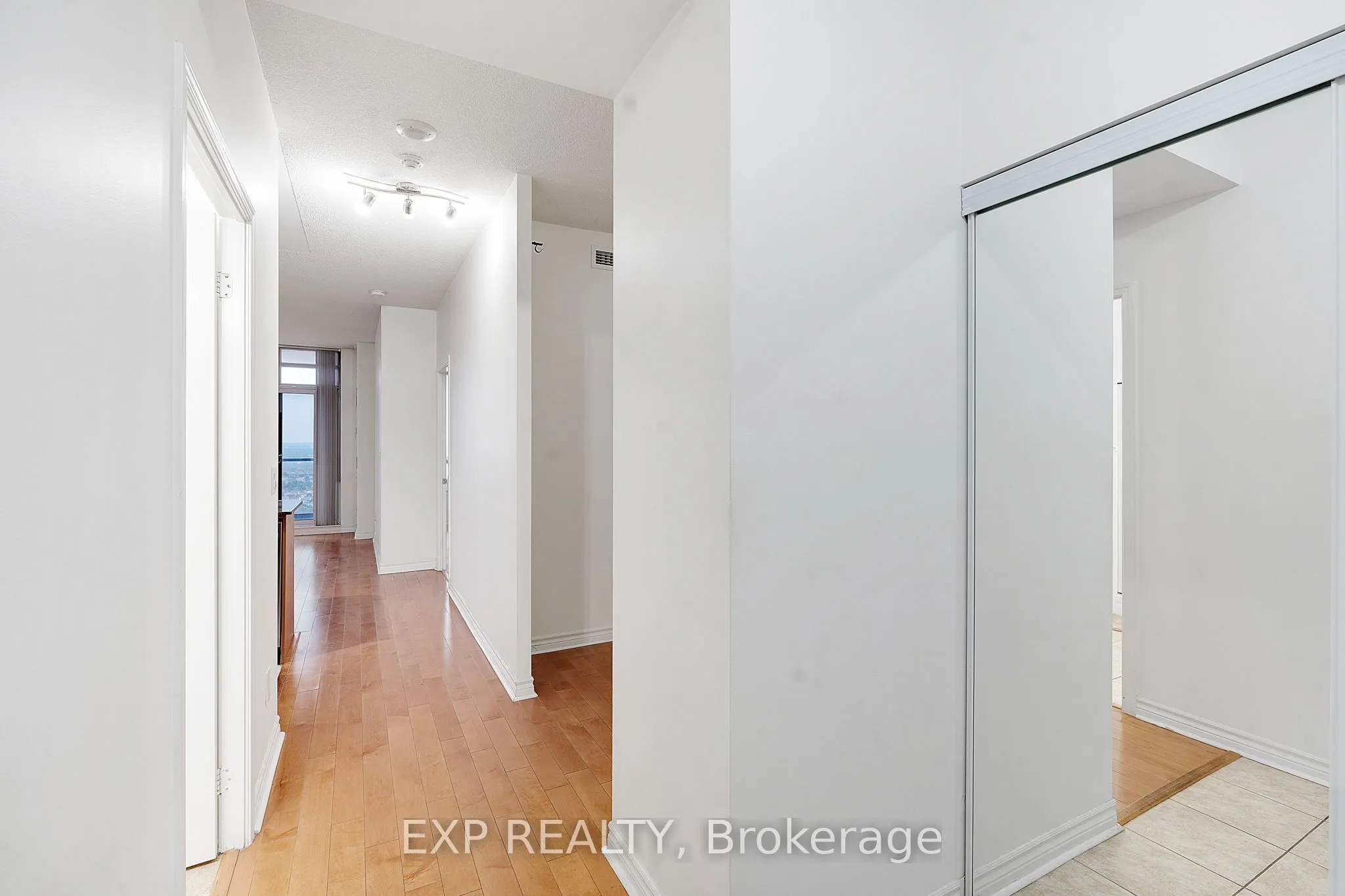 388 Prince Of Wales Drive #3003