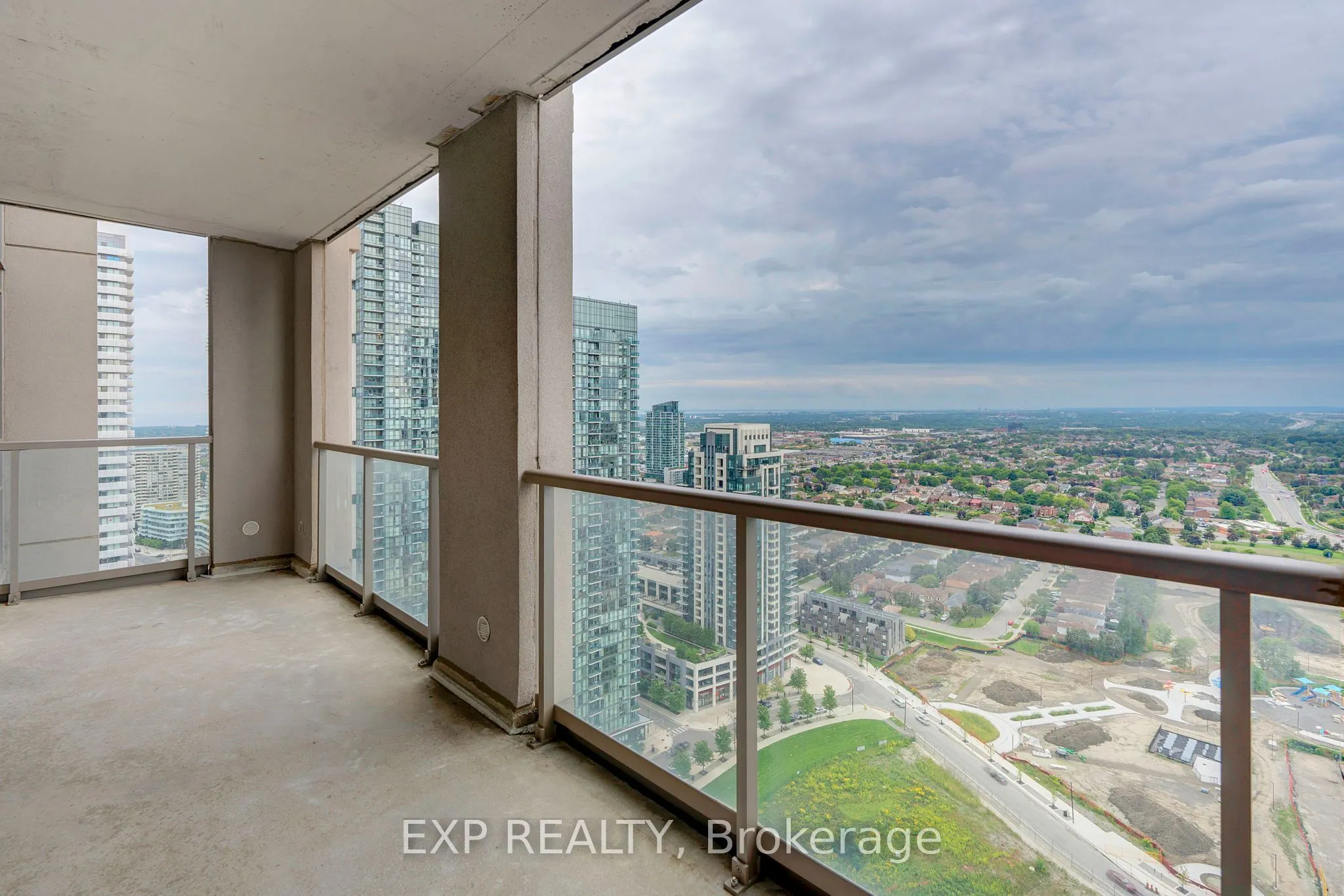 388 Prince Of Wales Drive #3003