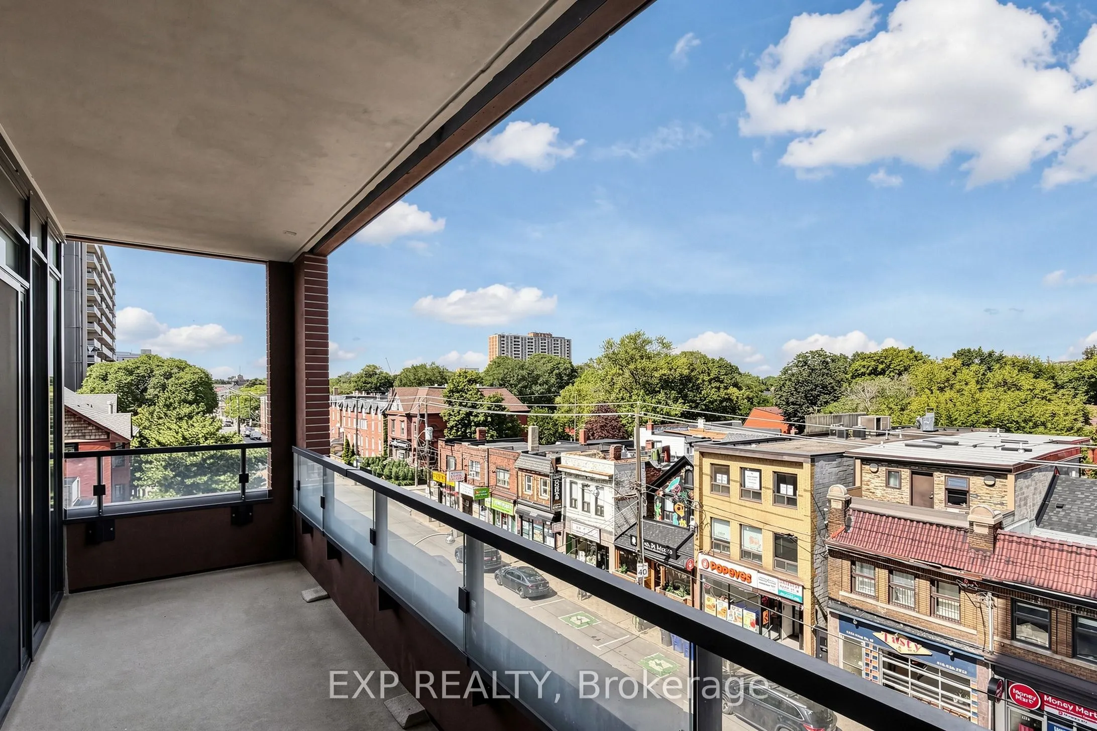 270 dufferin Street #318