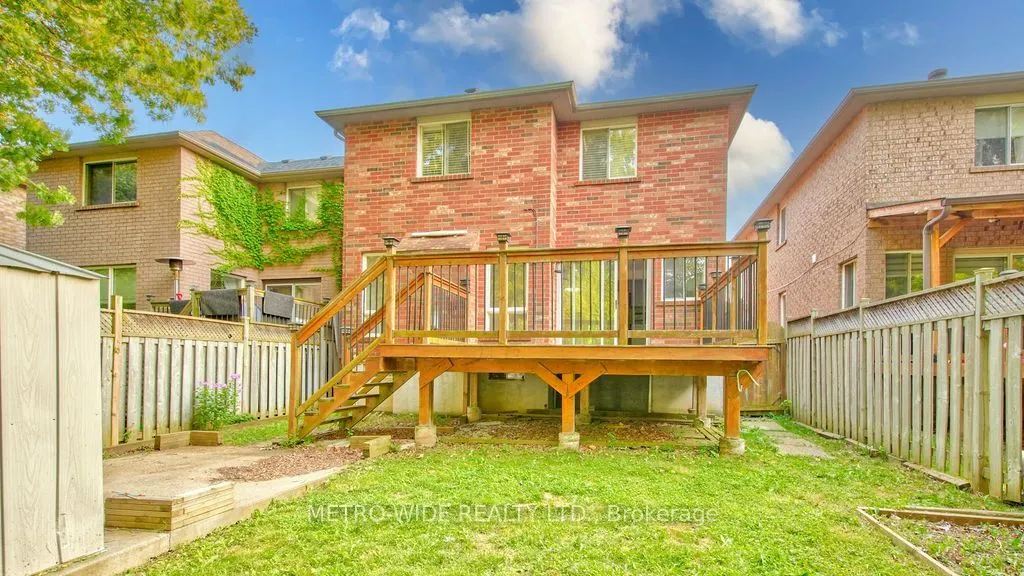 3706 Forest Bluff Crescent
