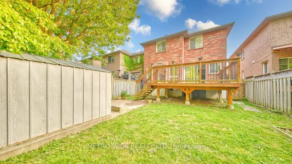 3706 Forest Bluff Crescent