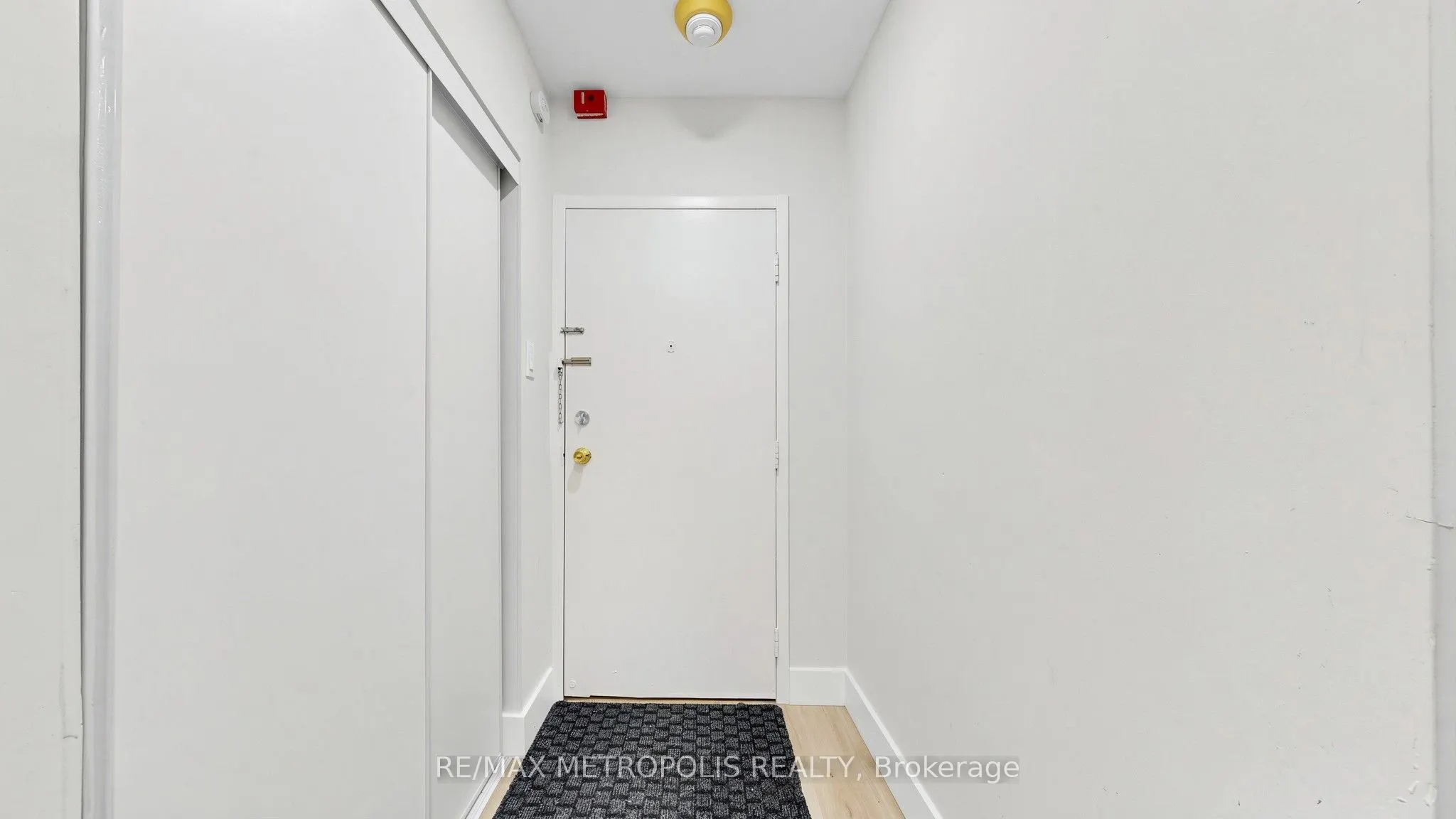 3555 Derry Road E #1006