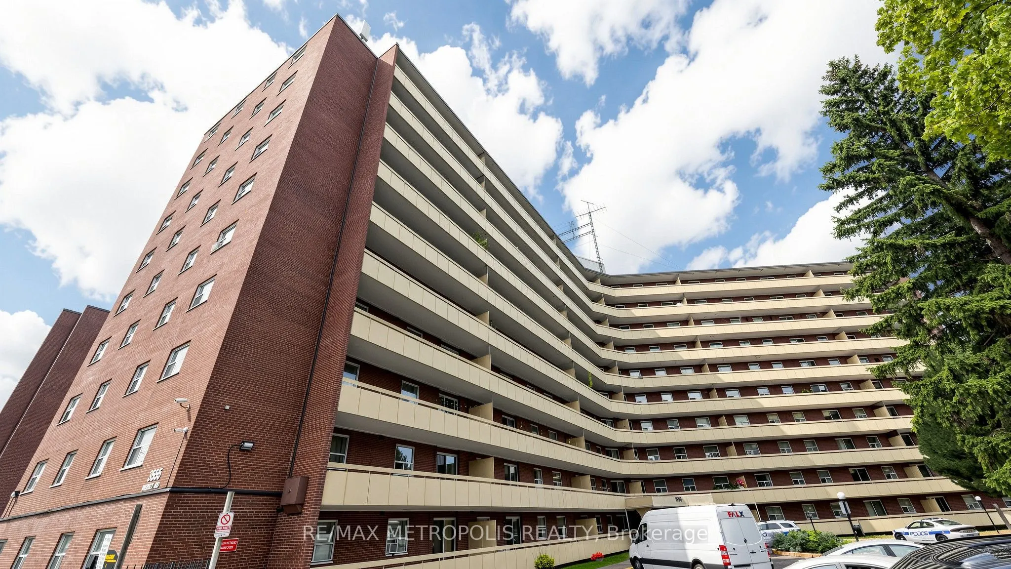 3555 Derry Road E #1006