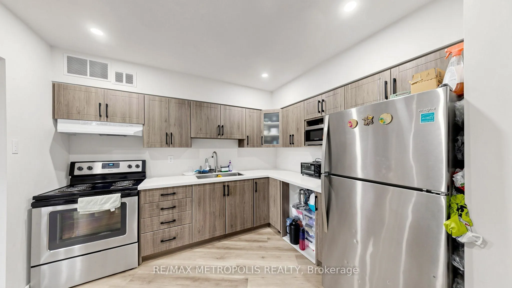3555 Derry Road E #1006
