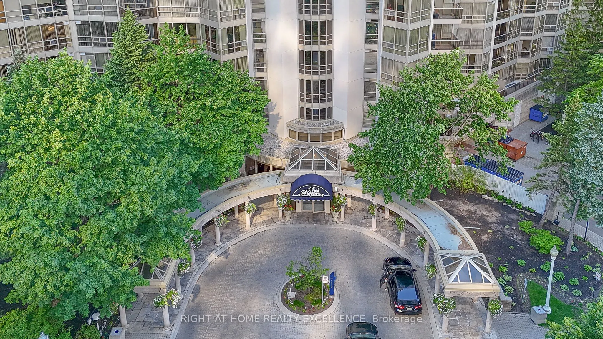 45 Kingsbridge Garden Circle #2410