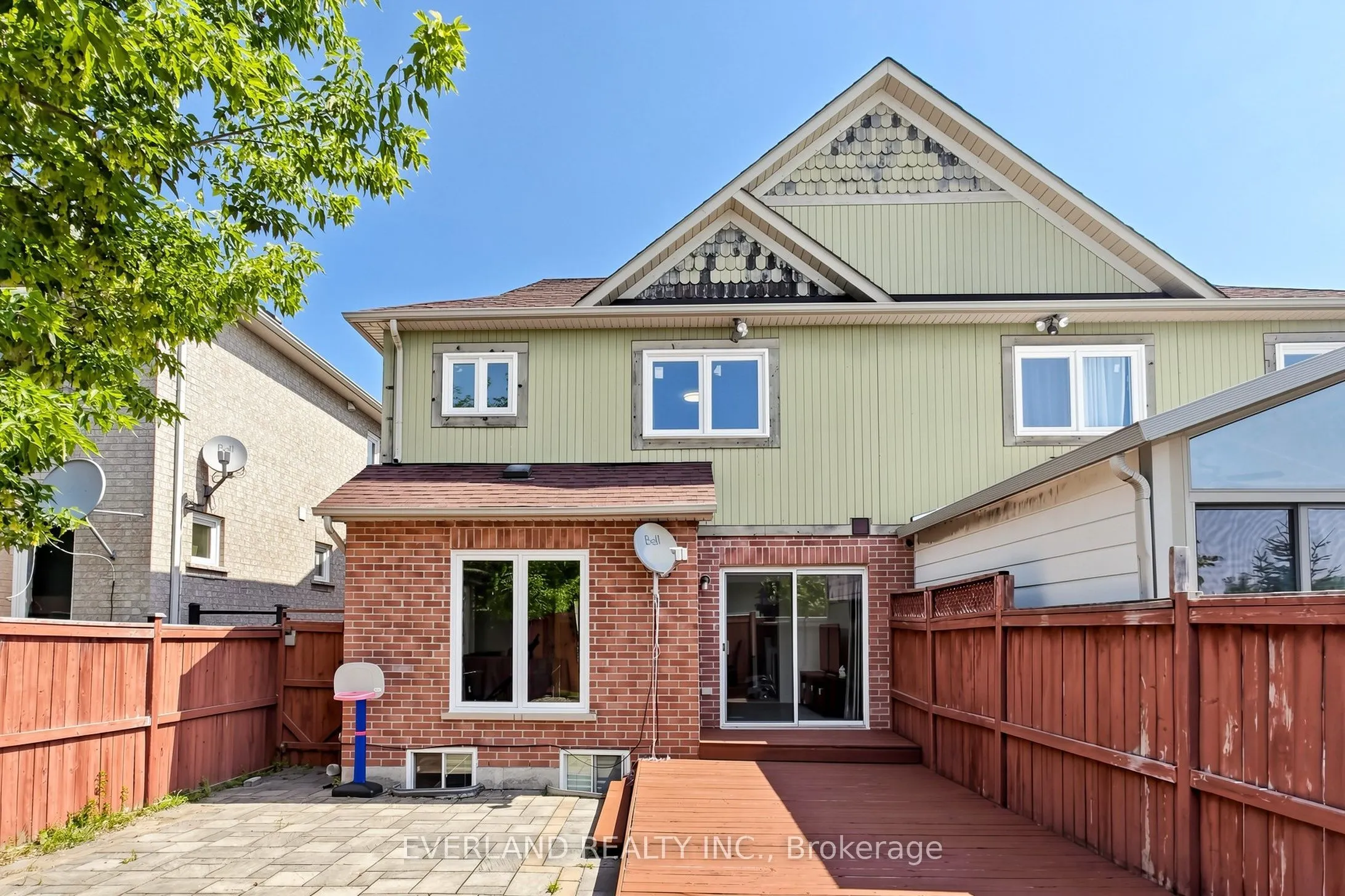 5588 Highbank Road