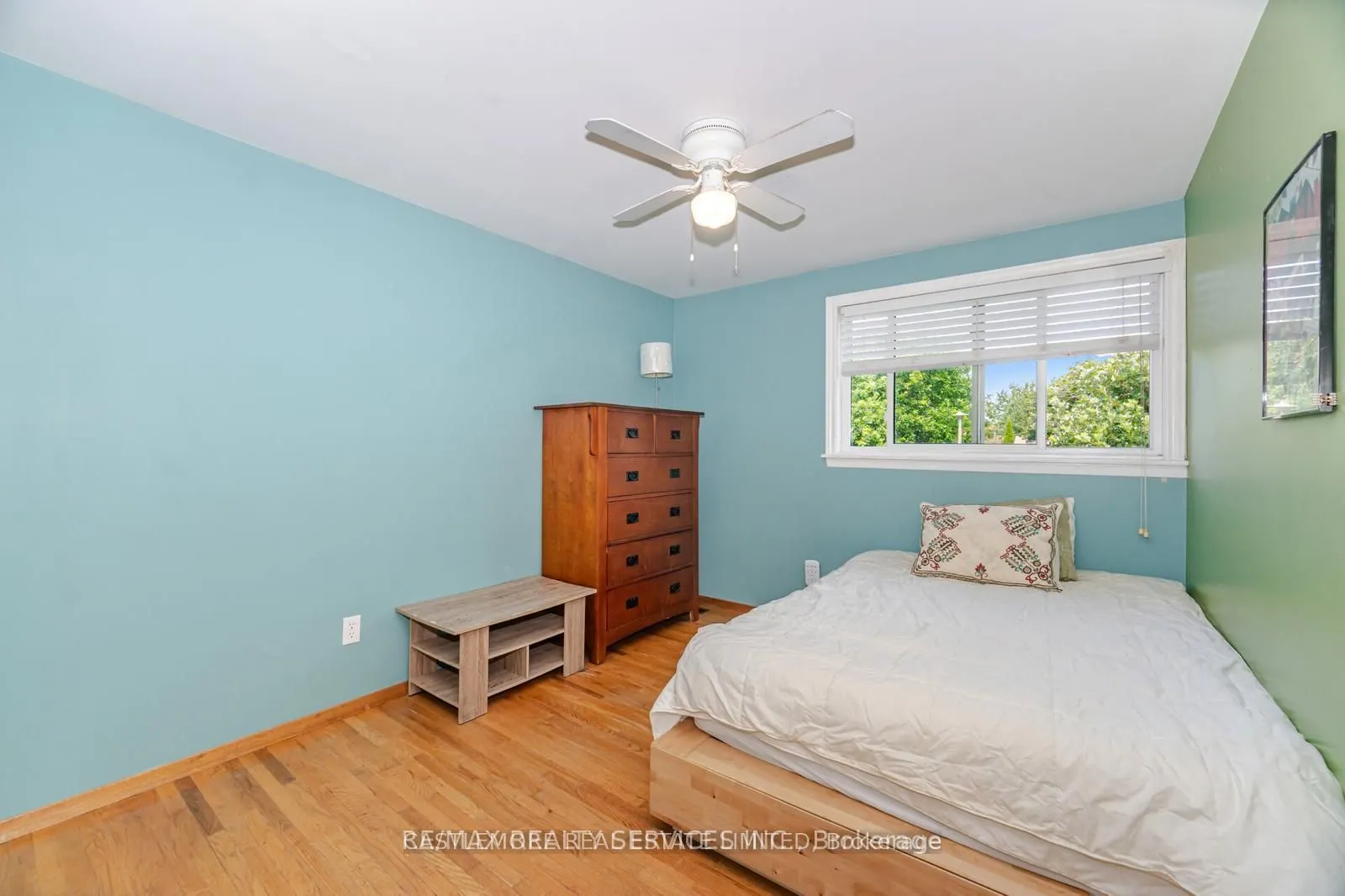 62 ambleside Drive
