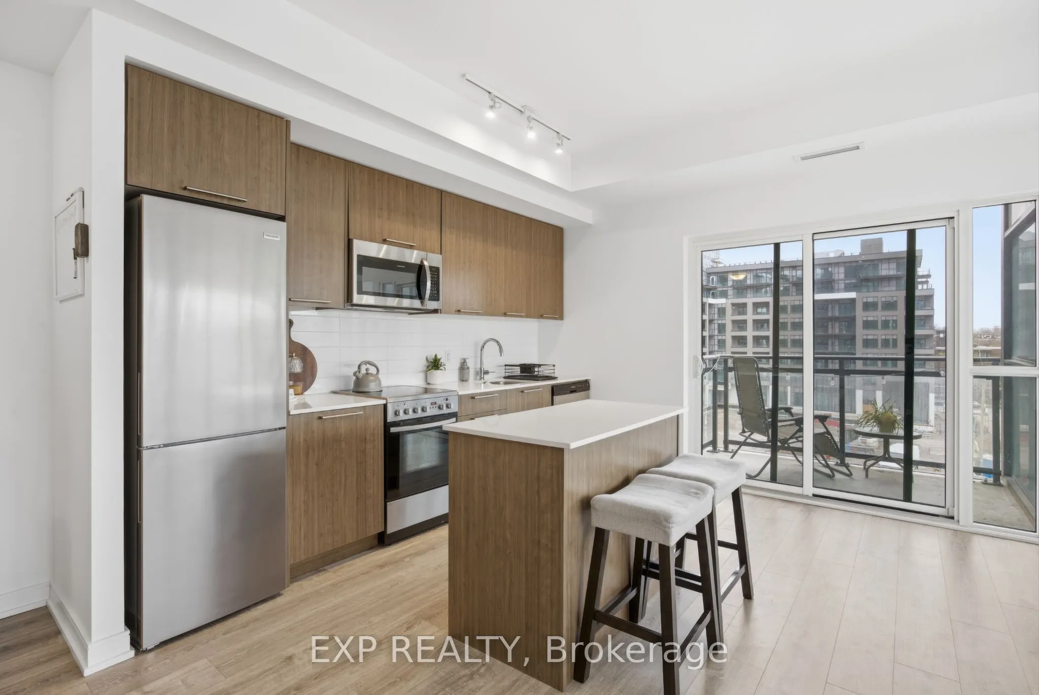 25 neighbourhood Lane #404