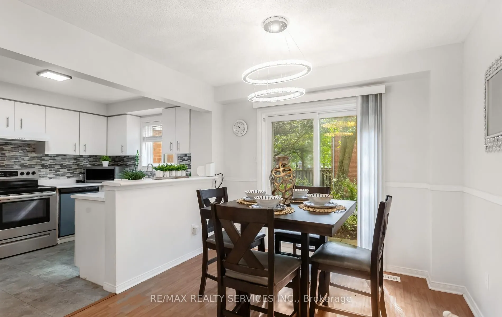 5659 Glen Erin Drive #40