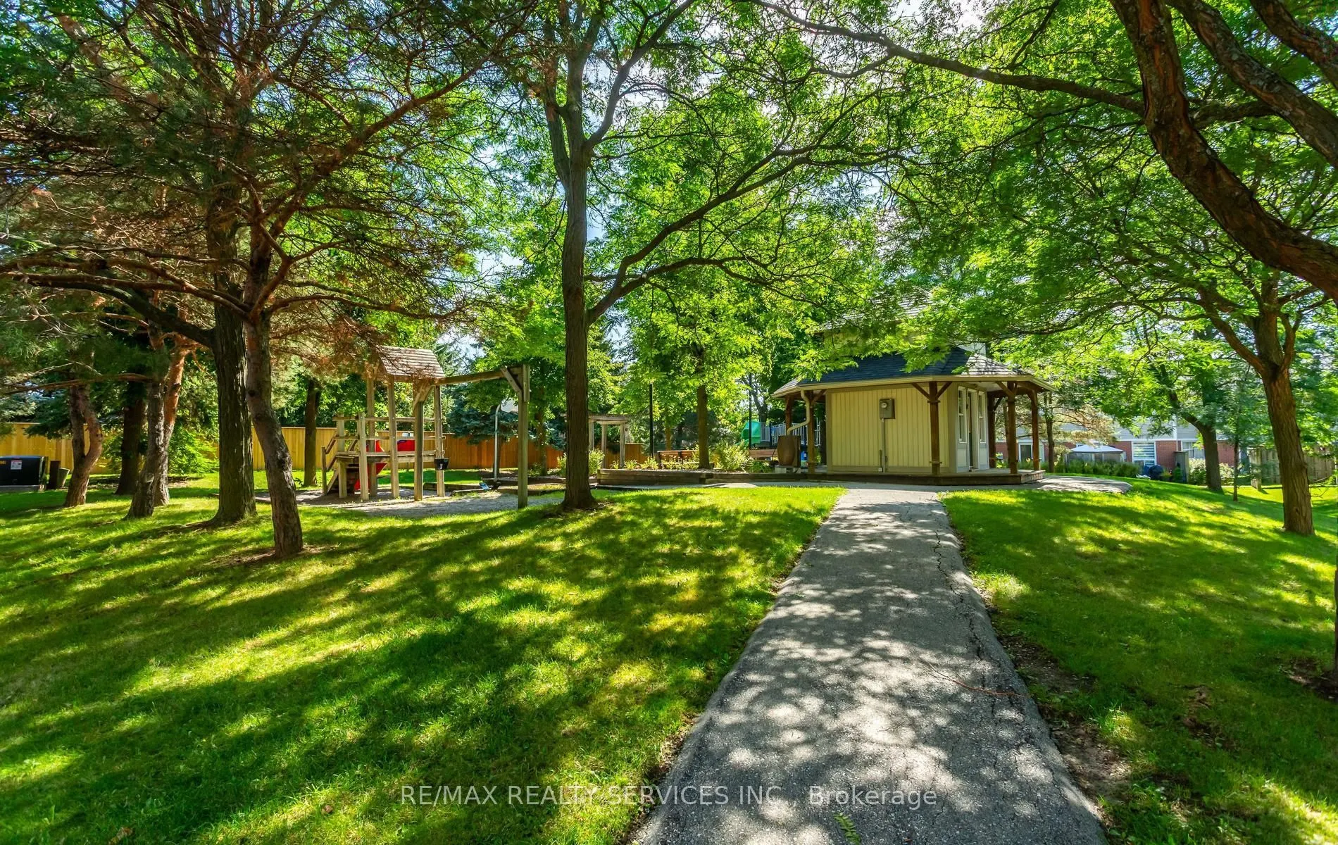 5659 Glen Erin Drive #40