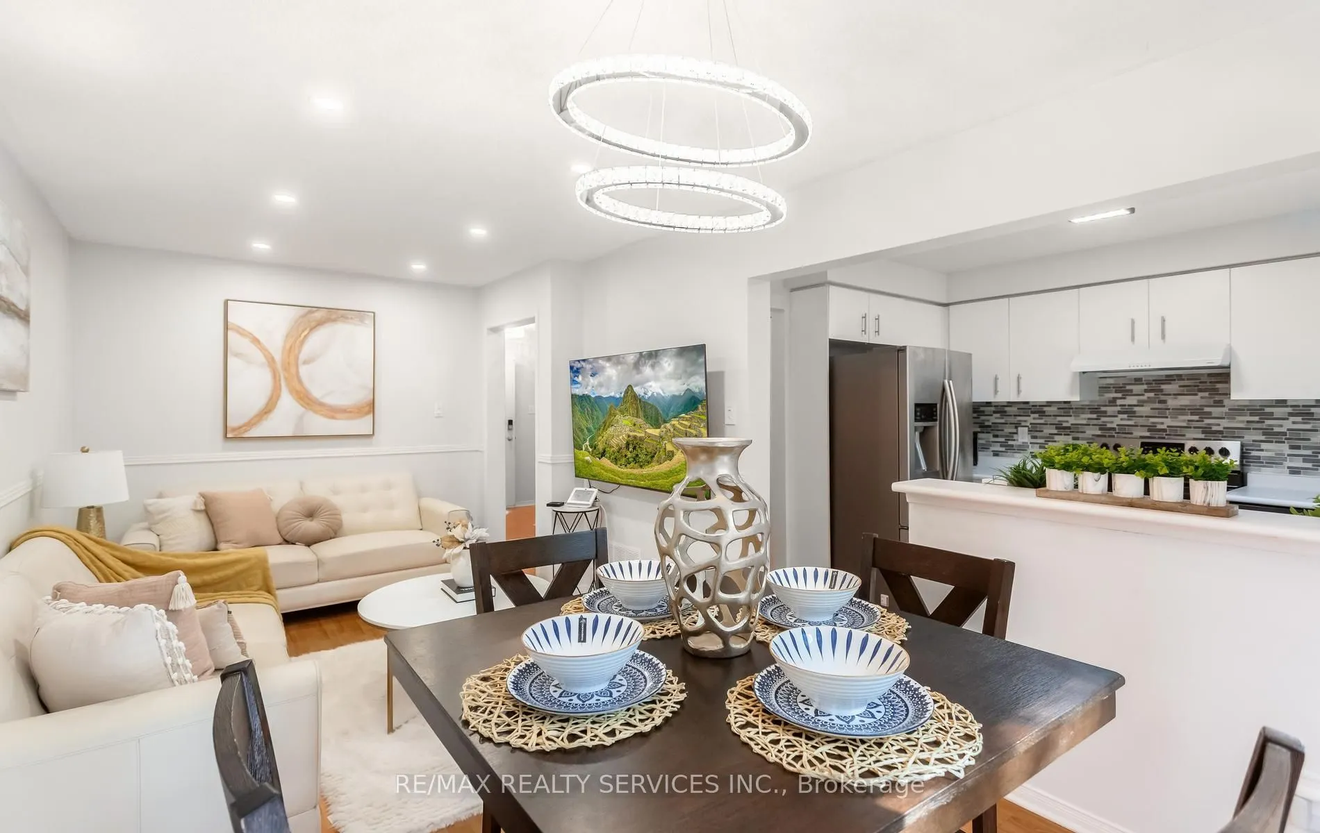 5659 Glen Erin Drive #40