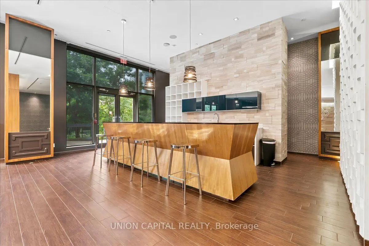 36 Park Lawn Road #505