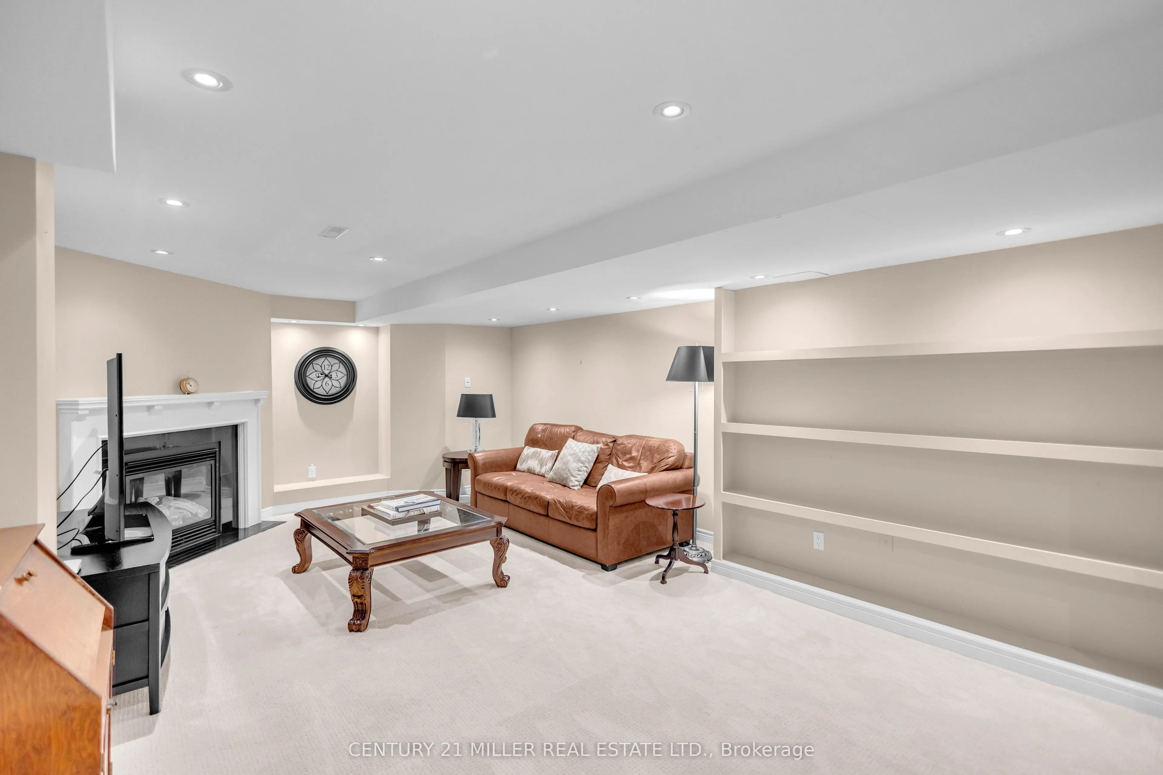 2175 Country Club Drive #4