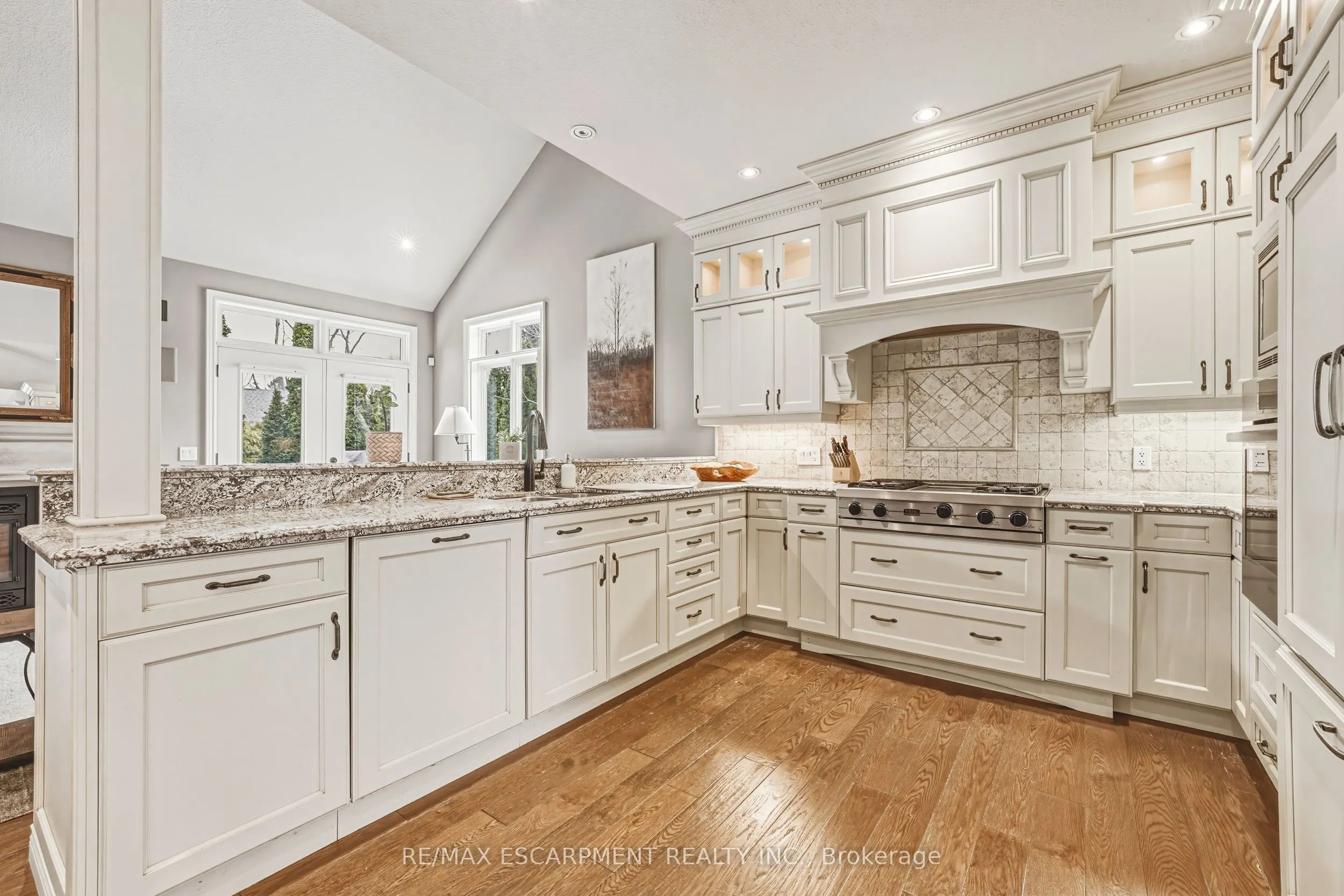 976 Shadeland Avenue #3