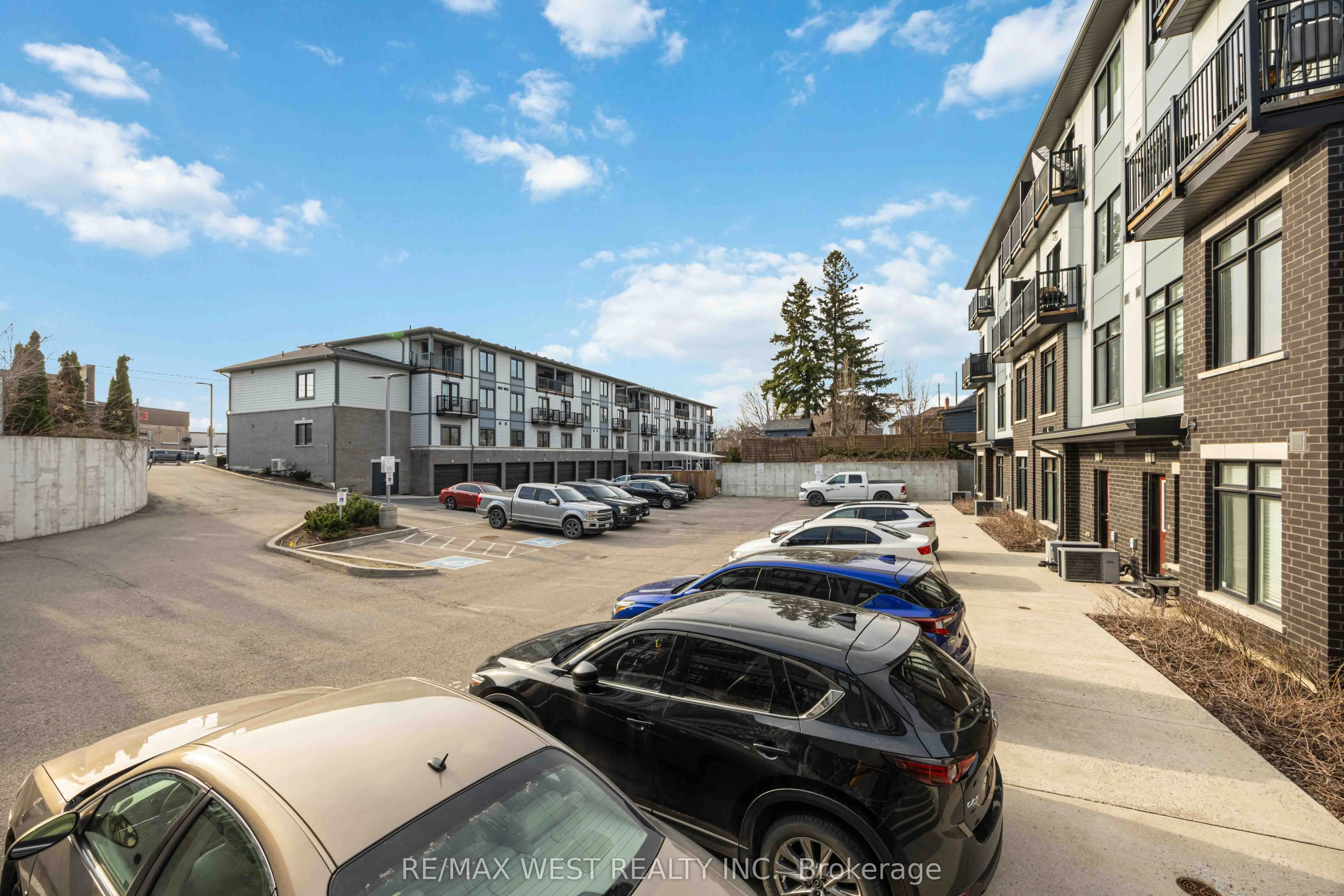 6 Bicknell Avenue #1