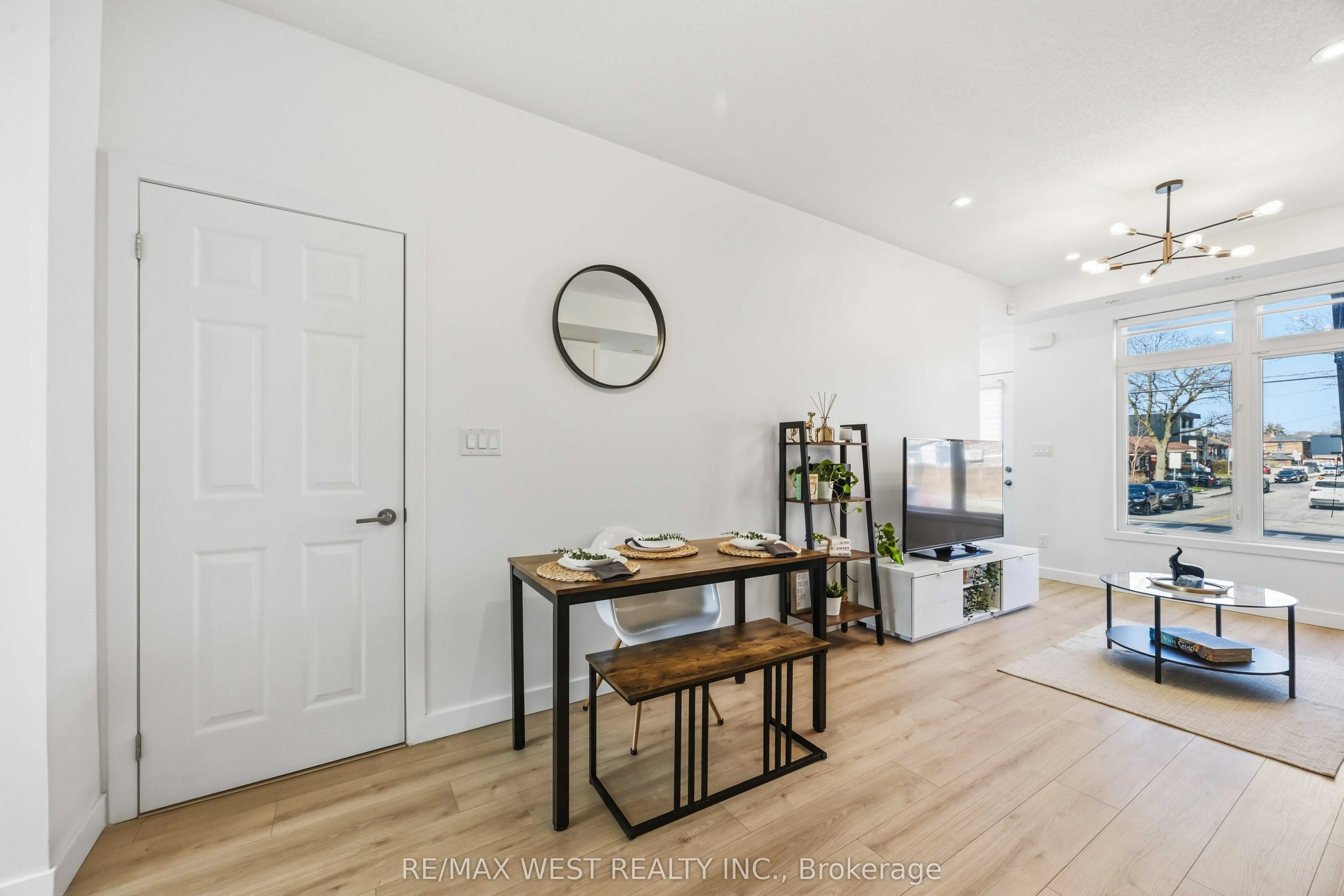6 Bicknell Avenue #1